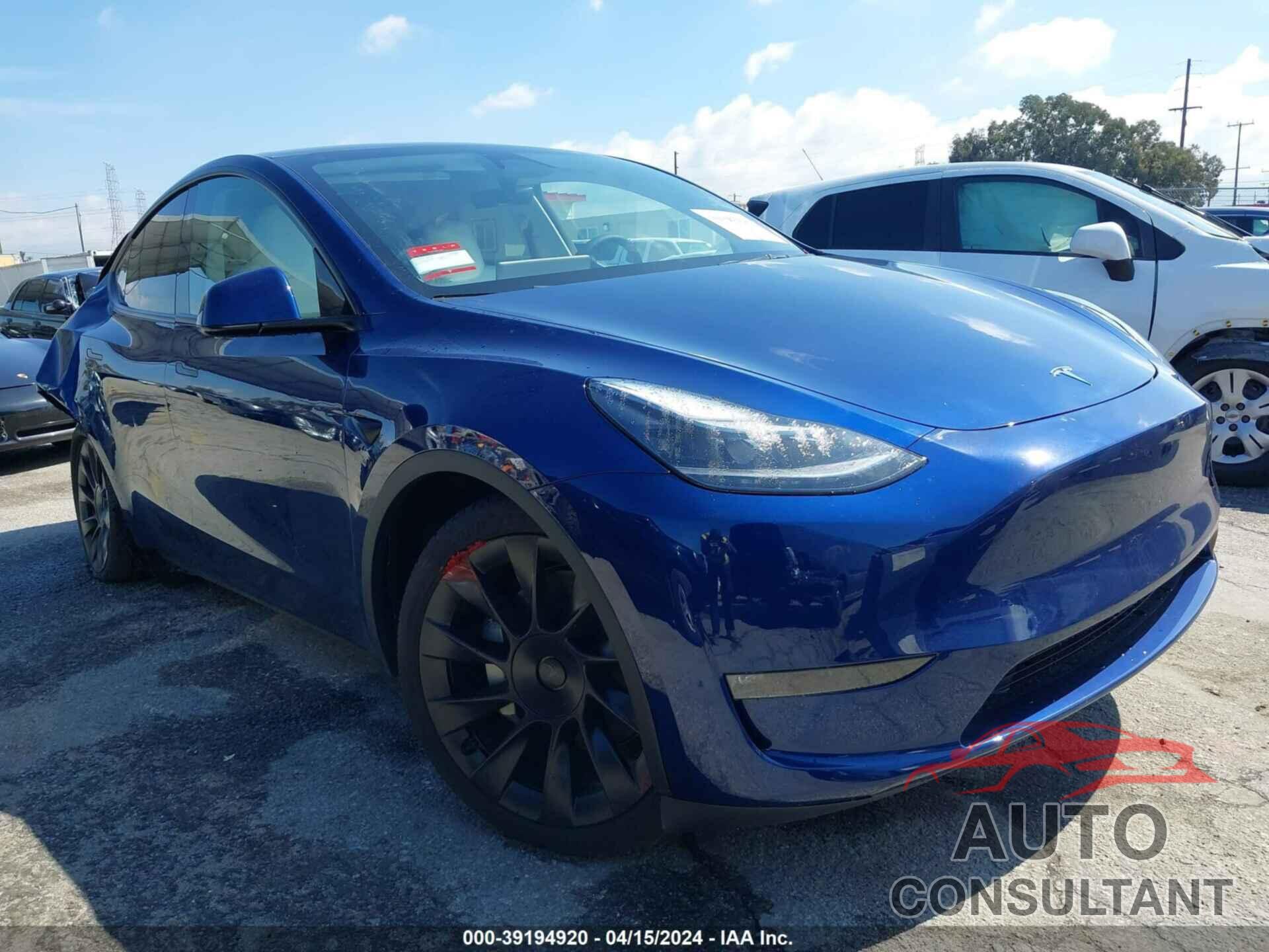 TESLA MODEL Y 2024 - 7SAYGDEE5RA236264