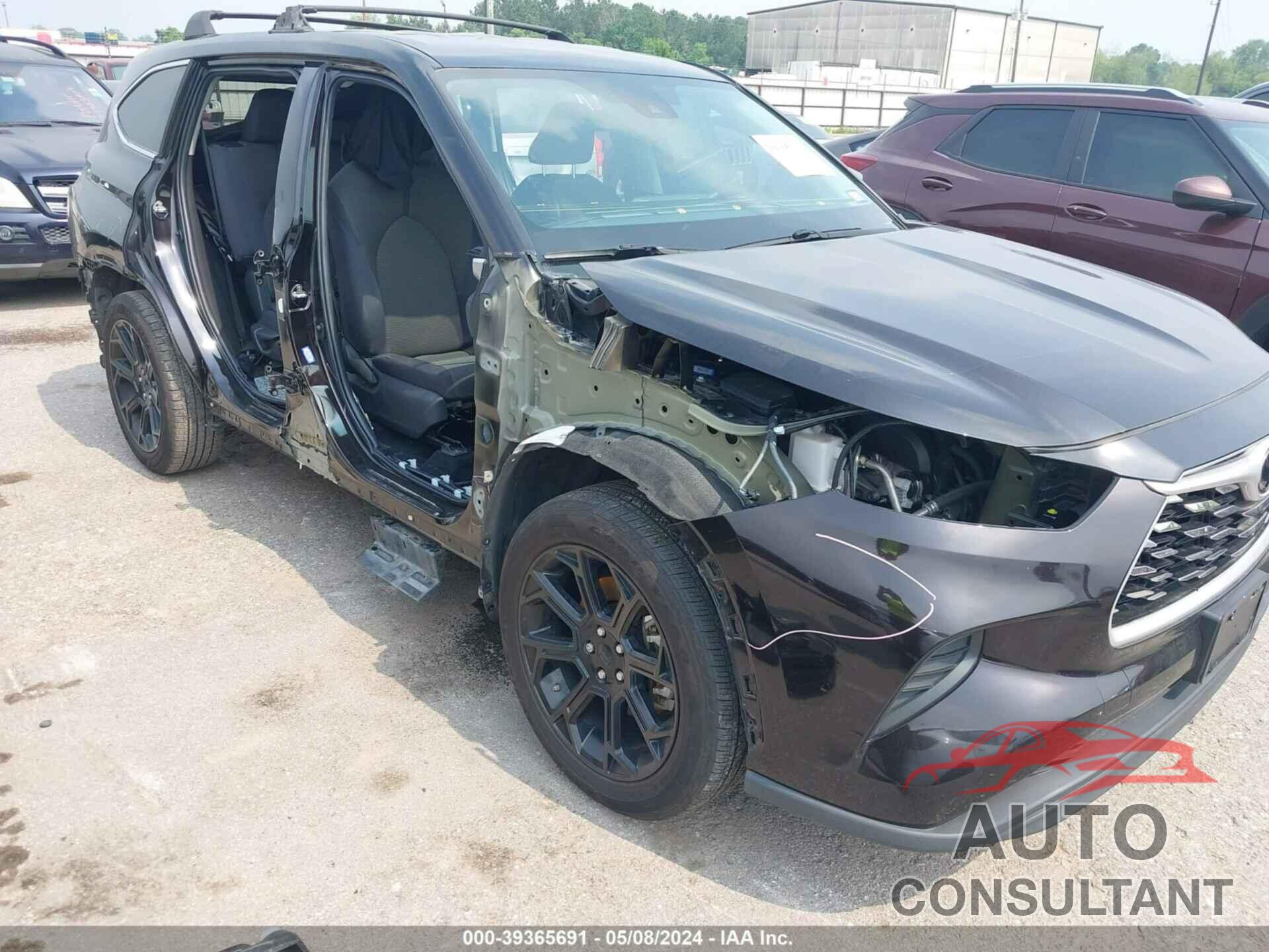 TOYOTA HIGHLANDER 2022 - 5TDCZRAH4NS110856