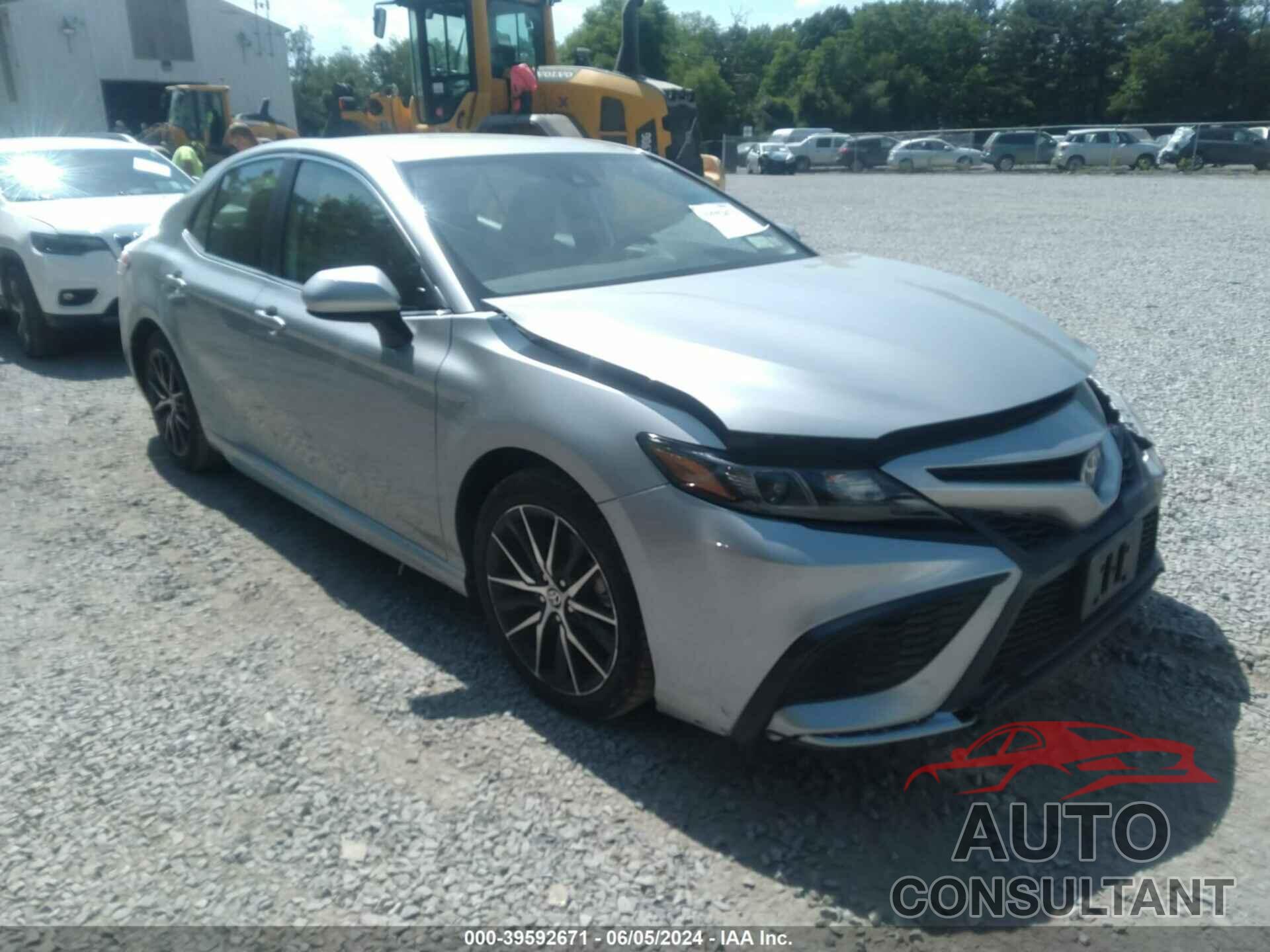 TOYOTA CAMRY 2021 - 4T1G11AK3MU427765