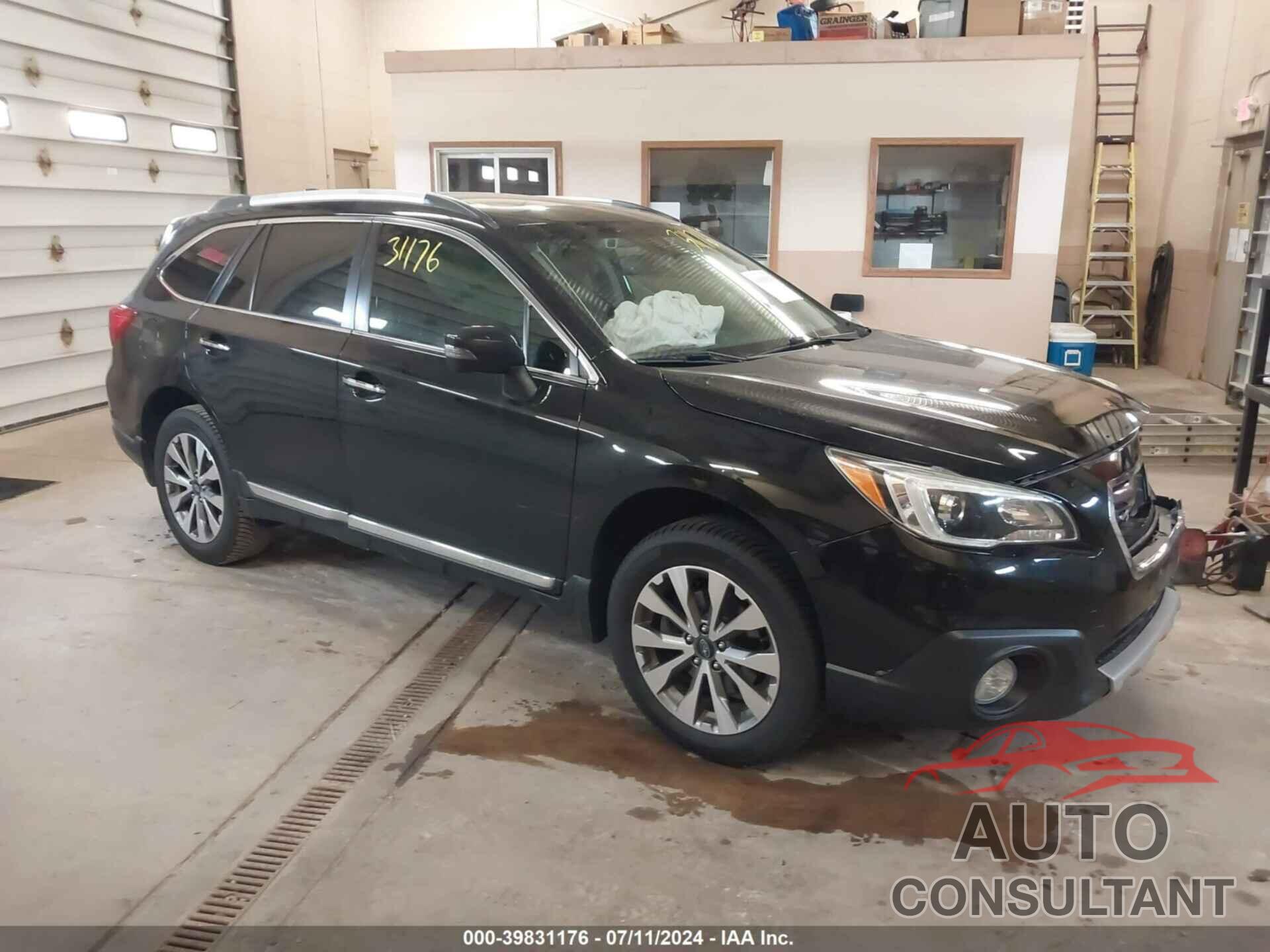 SUBARU OUTBACK 2017 - 4S4BSETC6H3260253