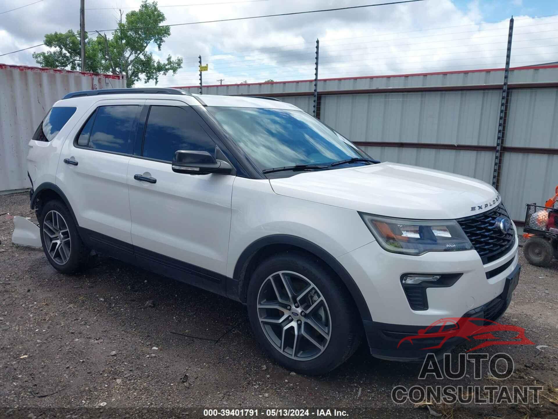 FORD EXPLORER 2018 - 1FM5K8GT8JGC96212