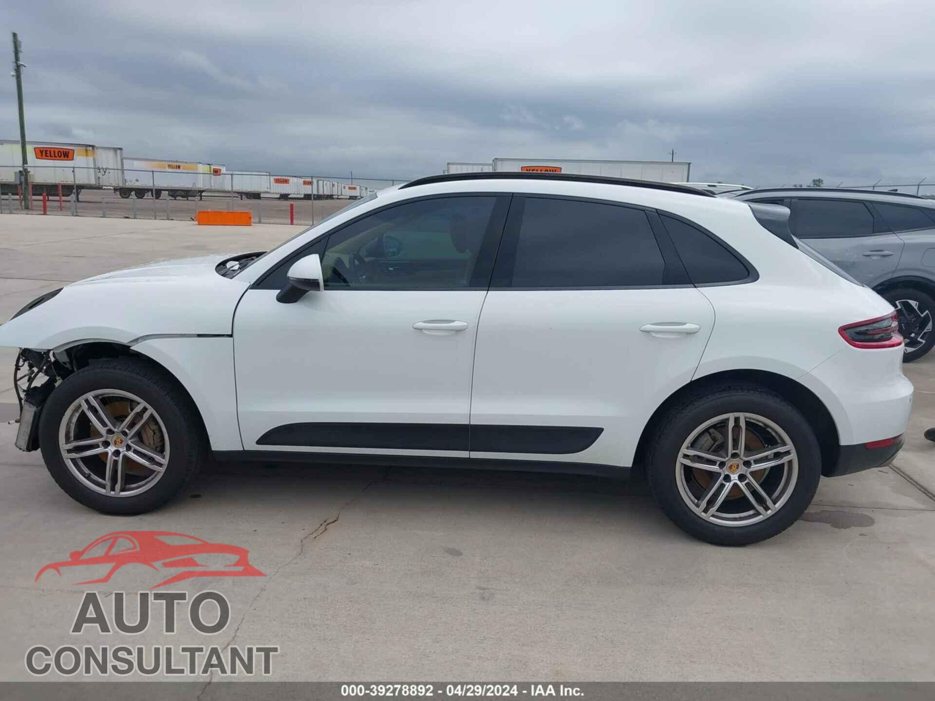 PORSCHE MACAN 2016 - WP1AB2A52GLB41311