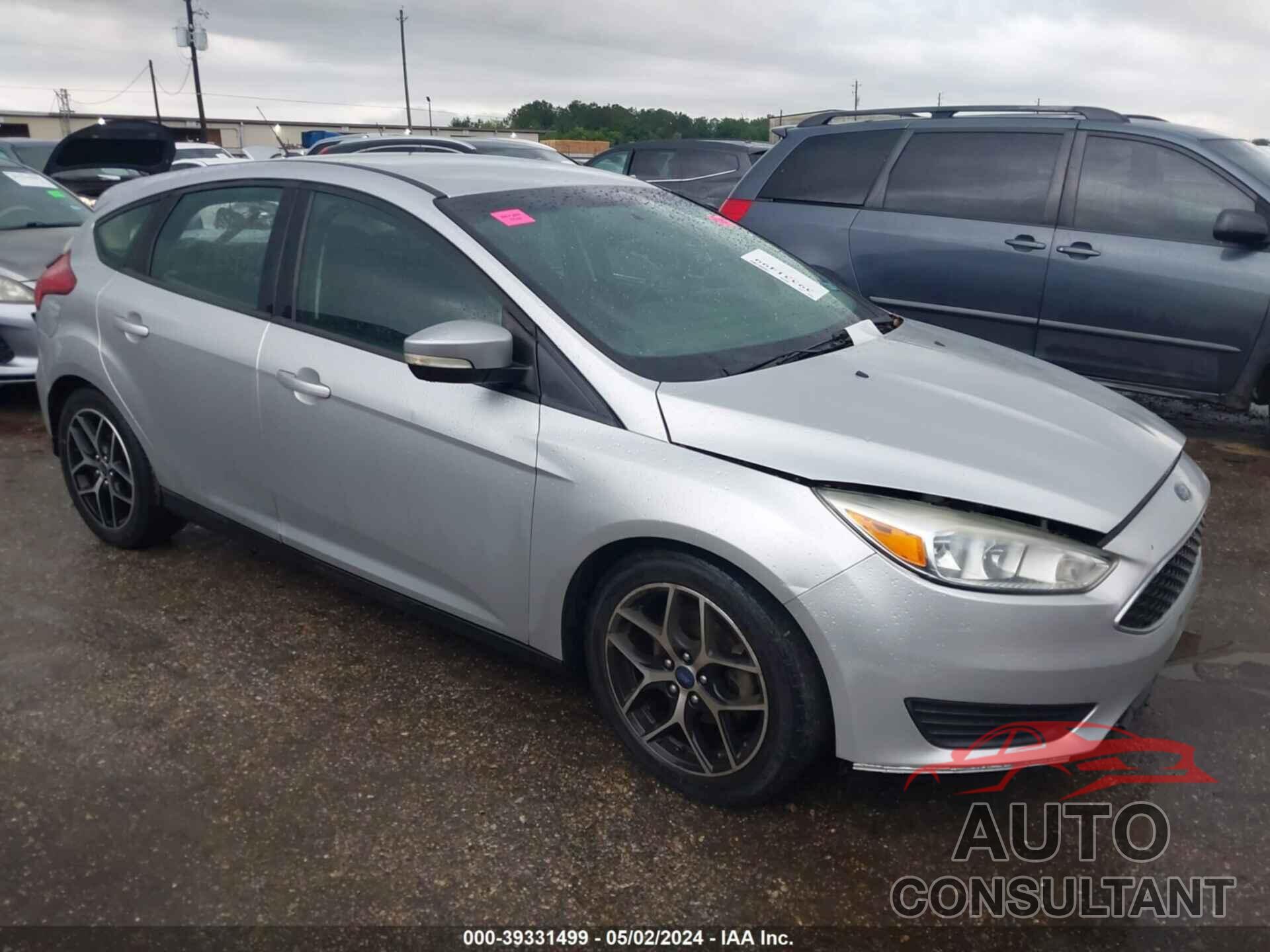 FORD FOCUS 2017 - 1FADP3K29HL222520