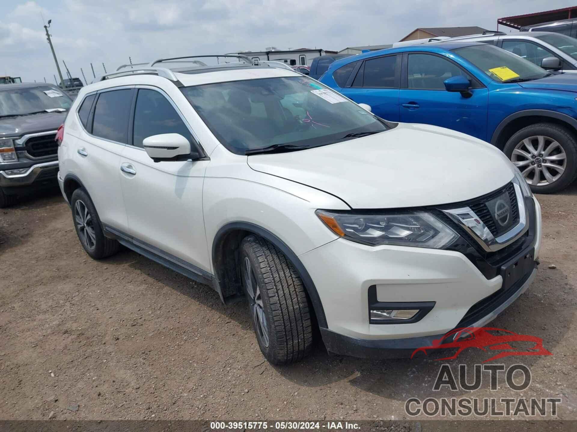 NISSAN ROGUE 2017 - 5N1AT2MT9HC732998