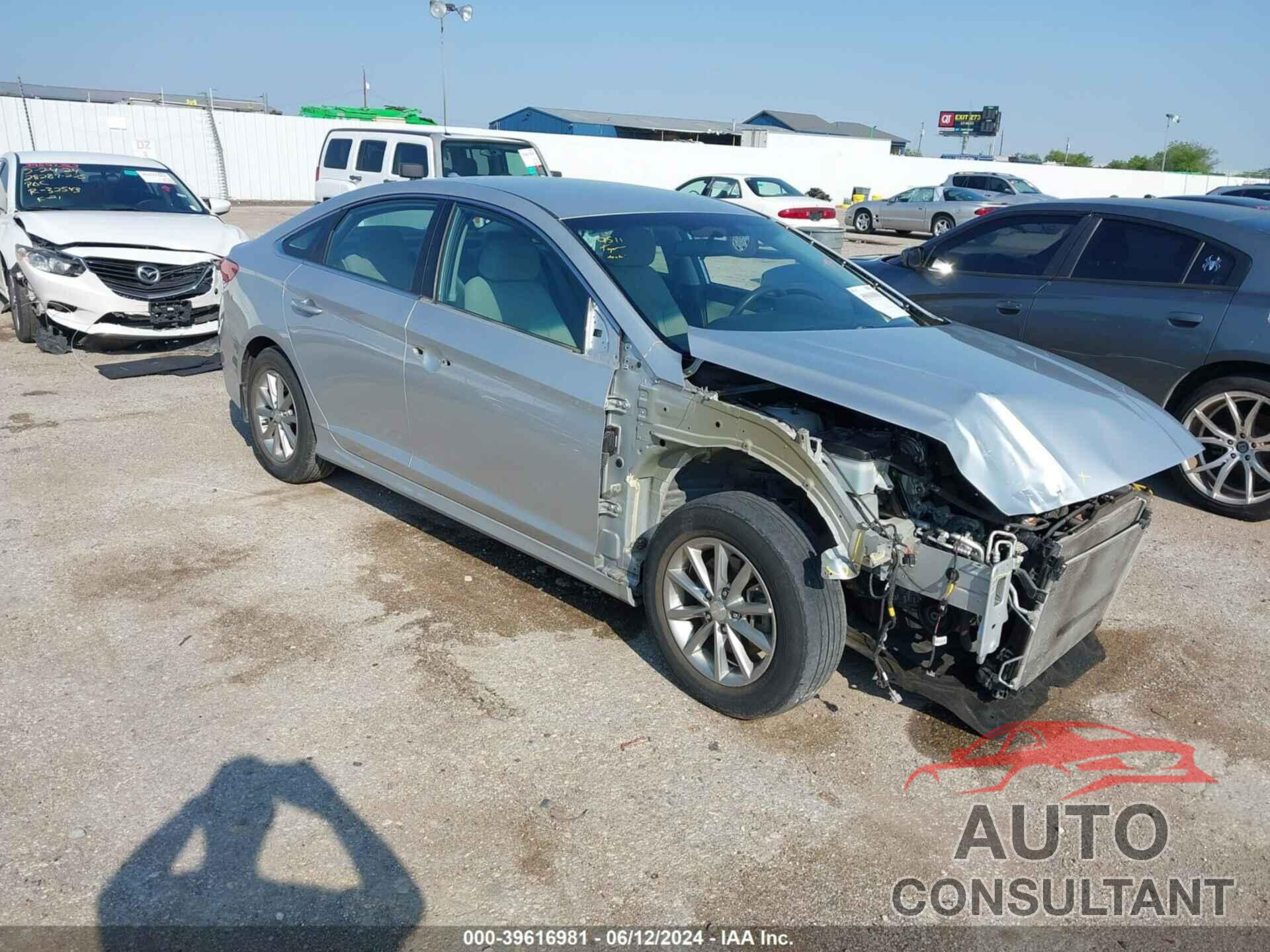 HYUNDAI SONATA 2018 - 5NPE24AF4JH705124