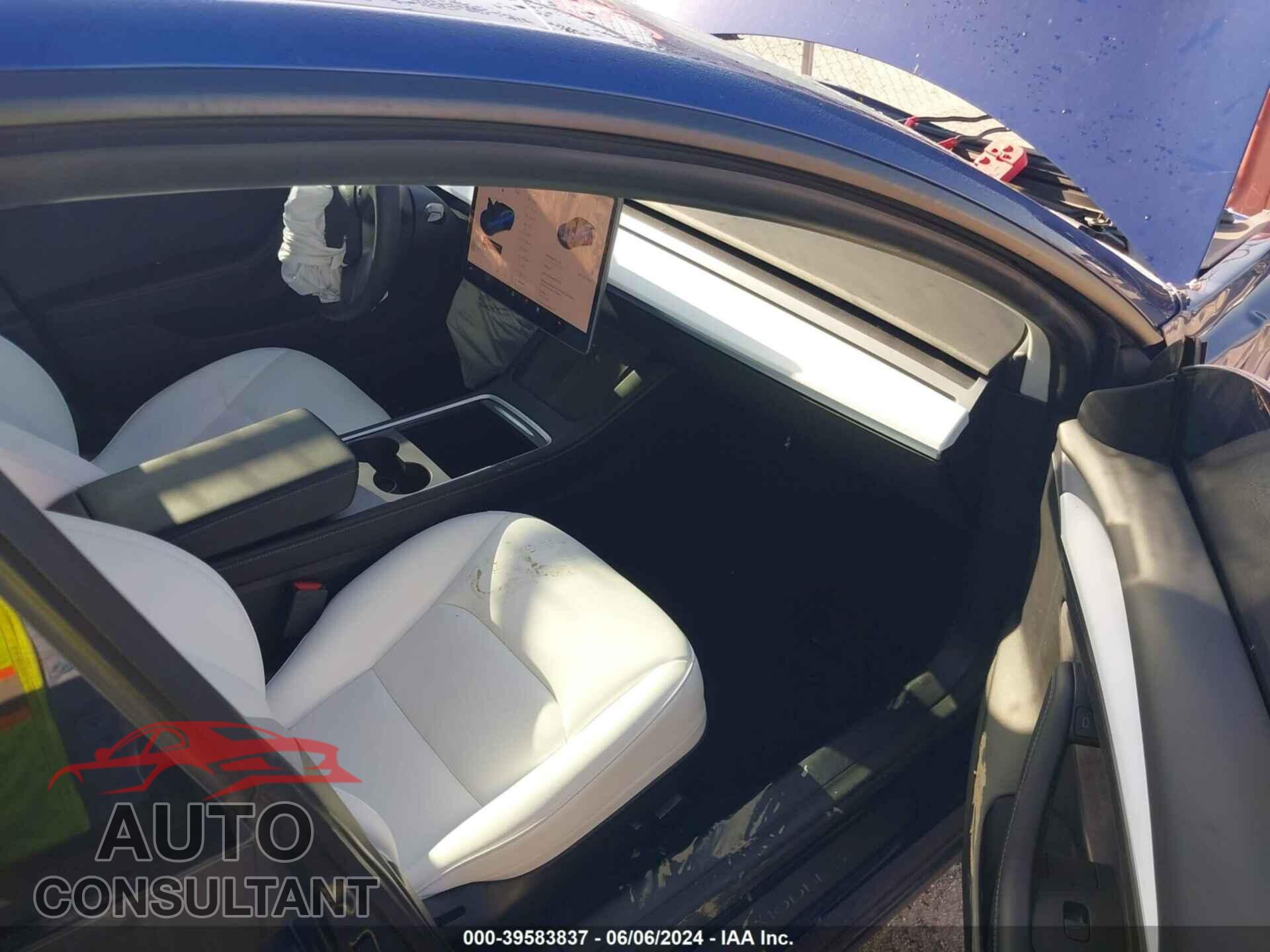 TESLA MODEL 3 2021 - 5YJ3E1EA4MF978708