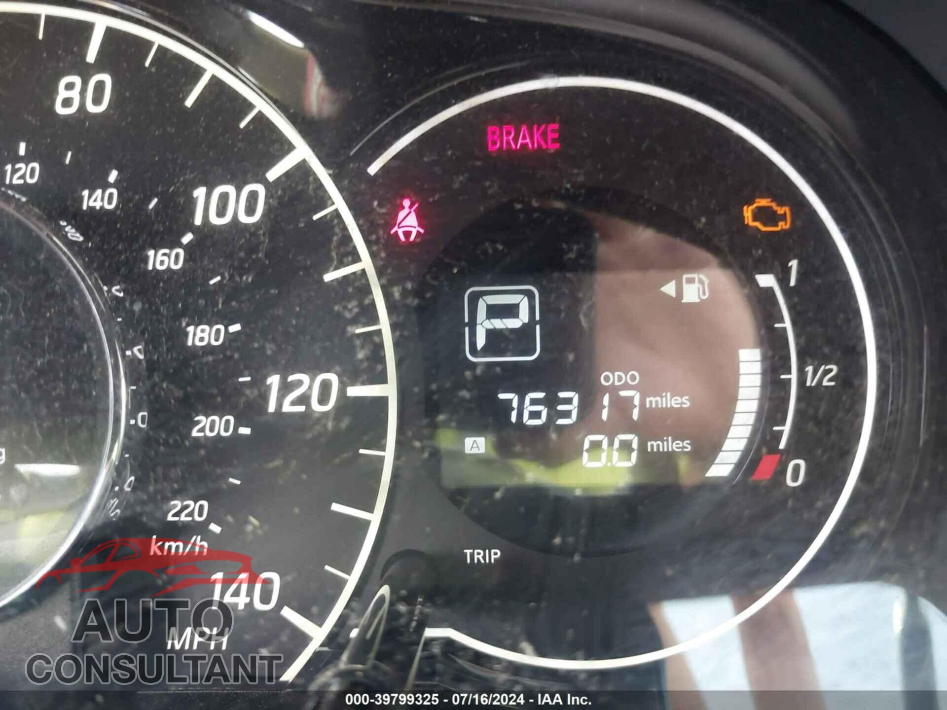 NISSAN VERSA NOTE 2017 - 3N1CE2CP3HL375871