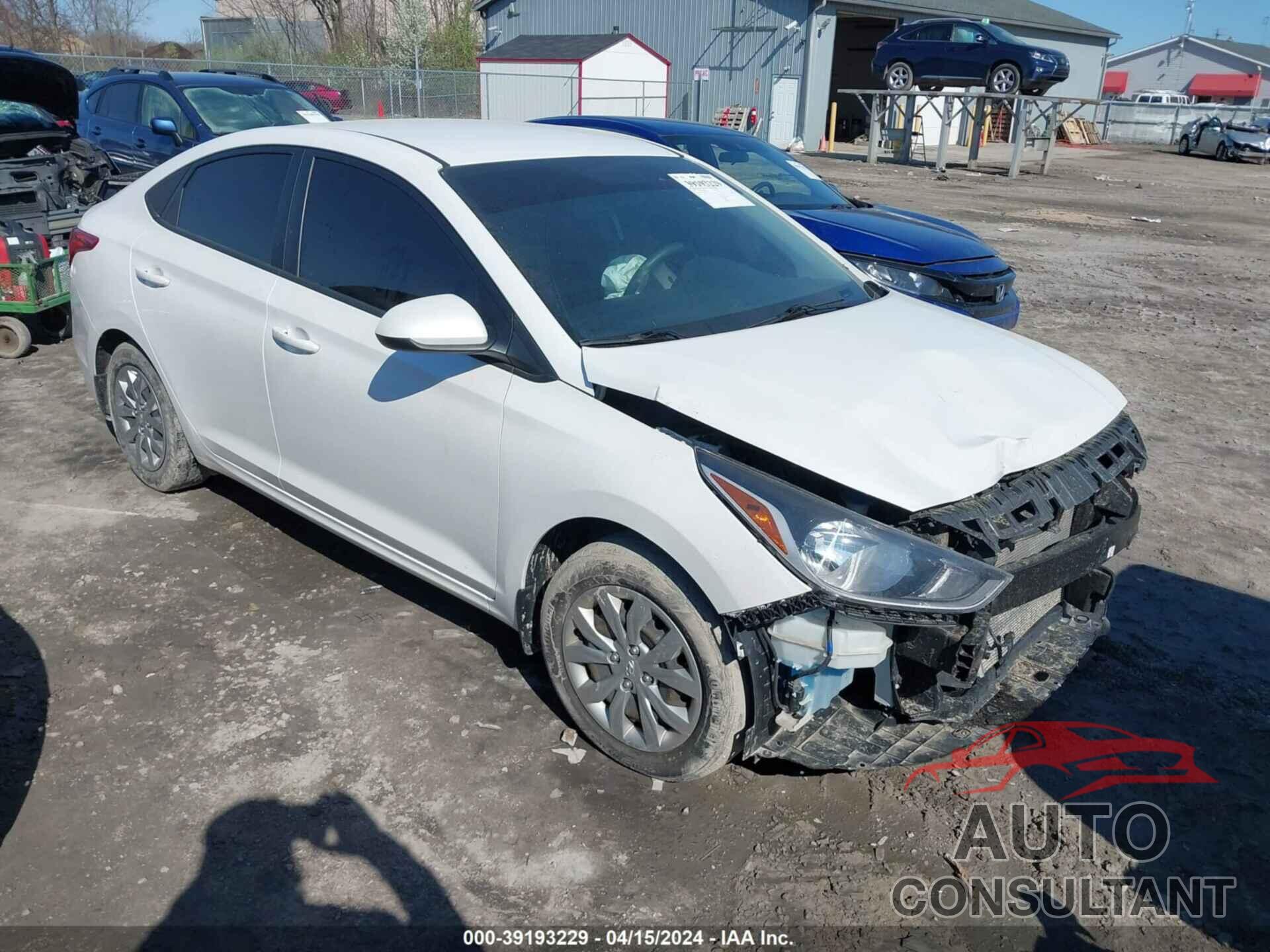 HYUNDAI ACCENT 2019 - 3KPC24A33KE050943