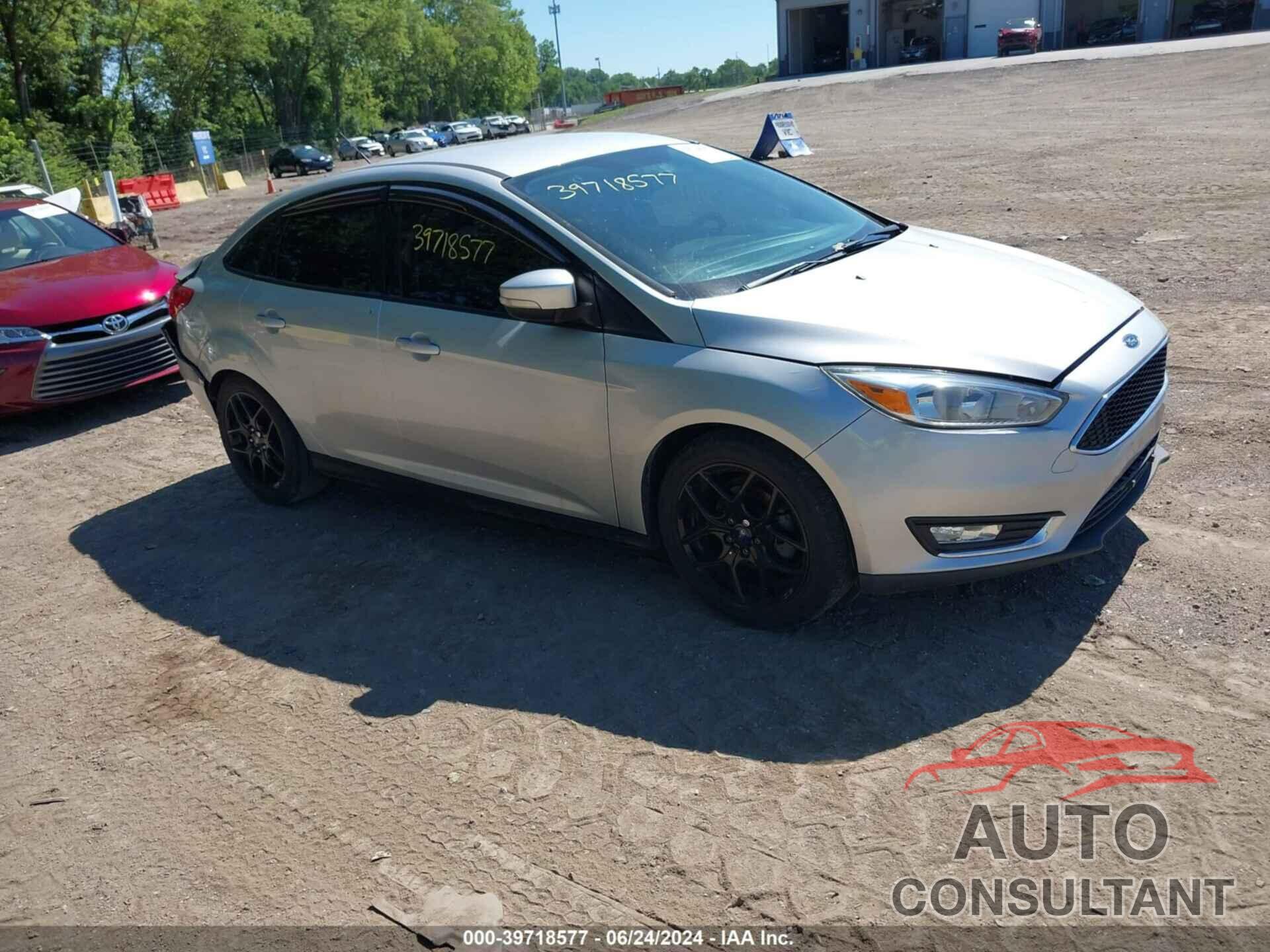 FORD FOCUS 2016 - 1FADP3F22GL358755