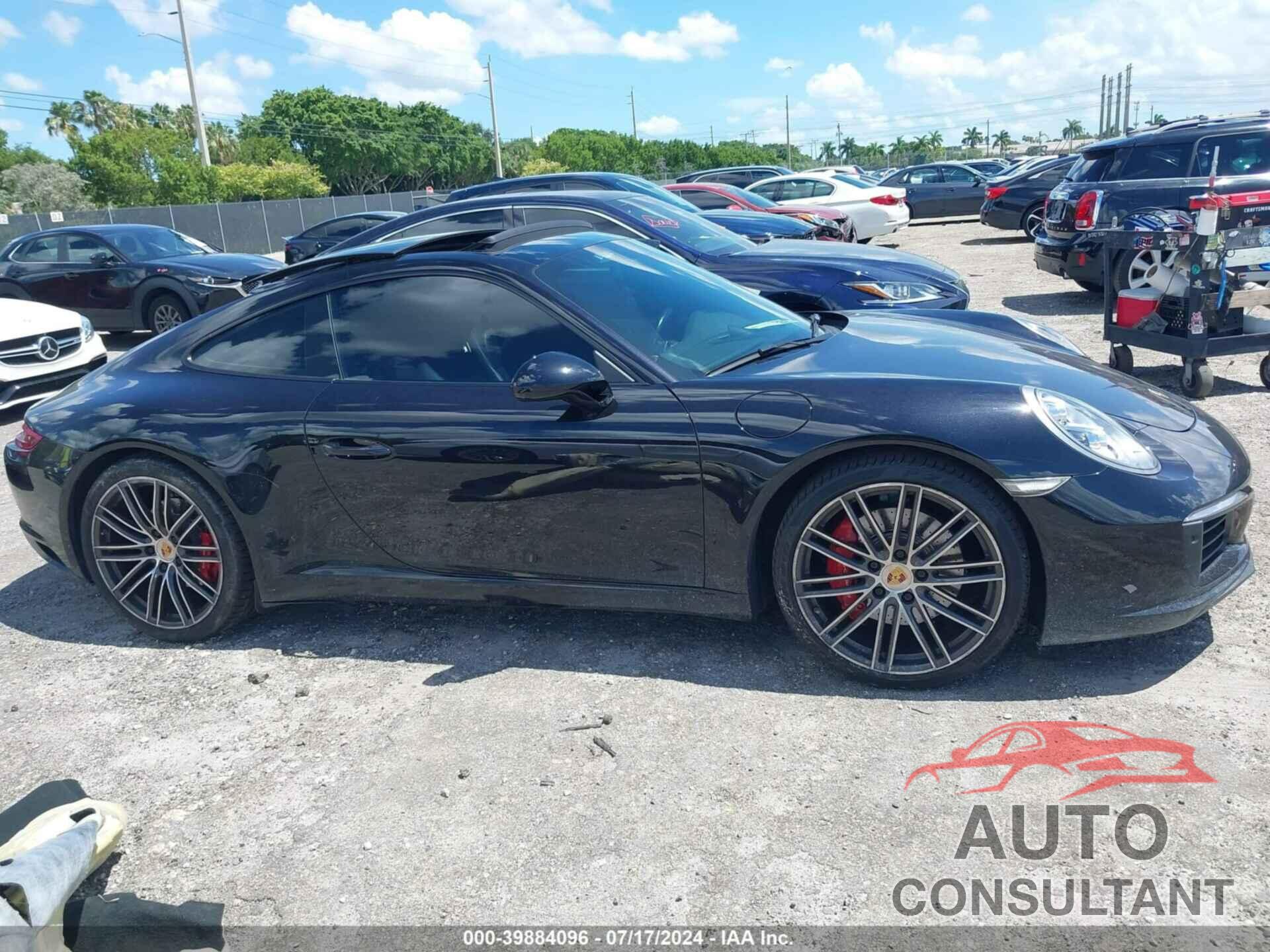 PORSCHE 911 2018 - WP0AB2A94JS122907