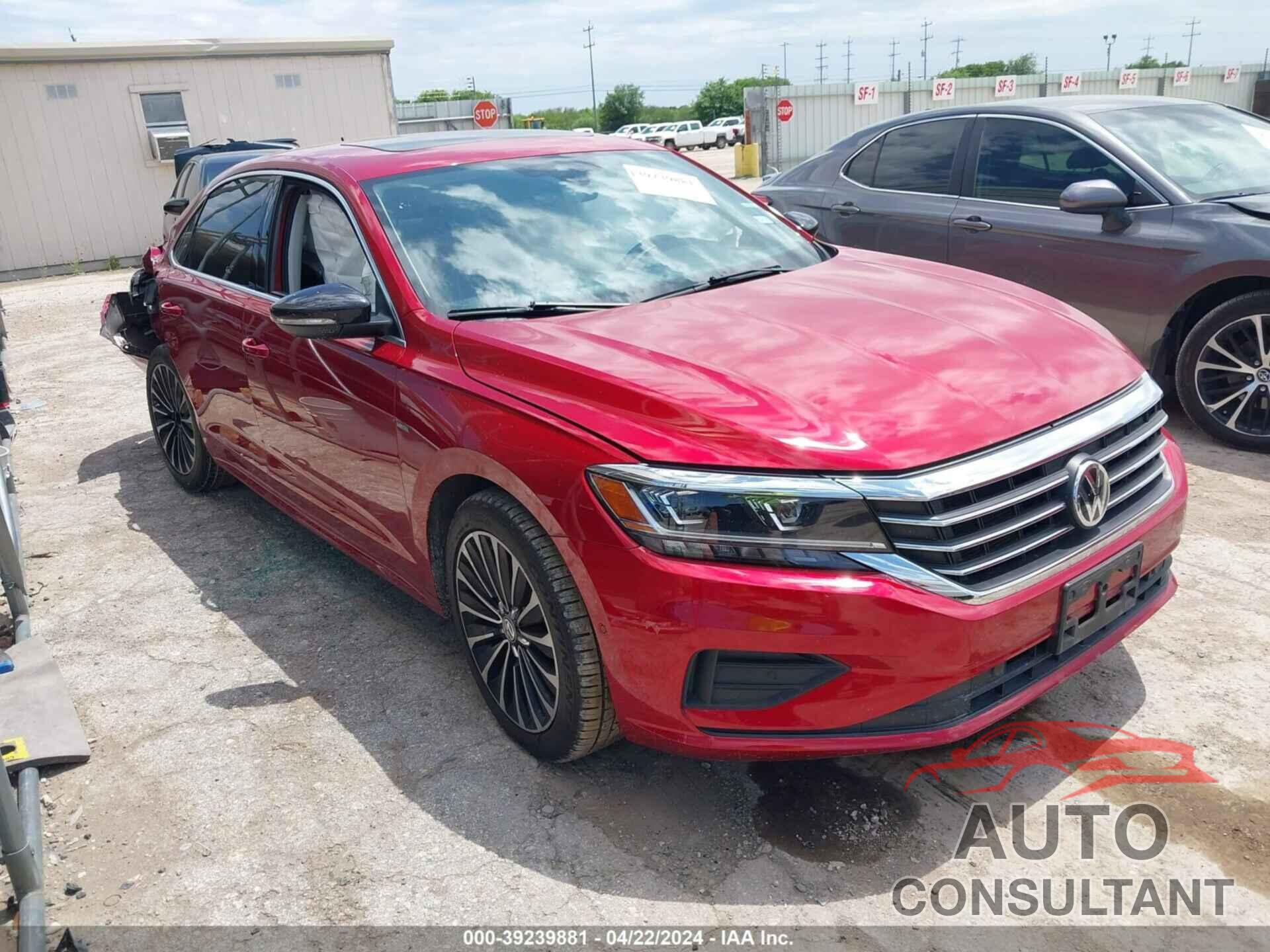 VOLKSWAGEN PASSAT 2022 - 1VWBA7A30NC010134