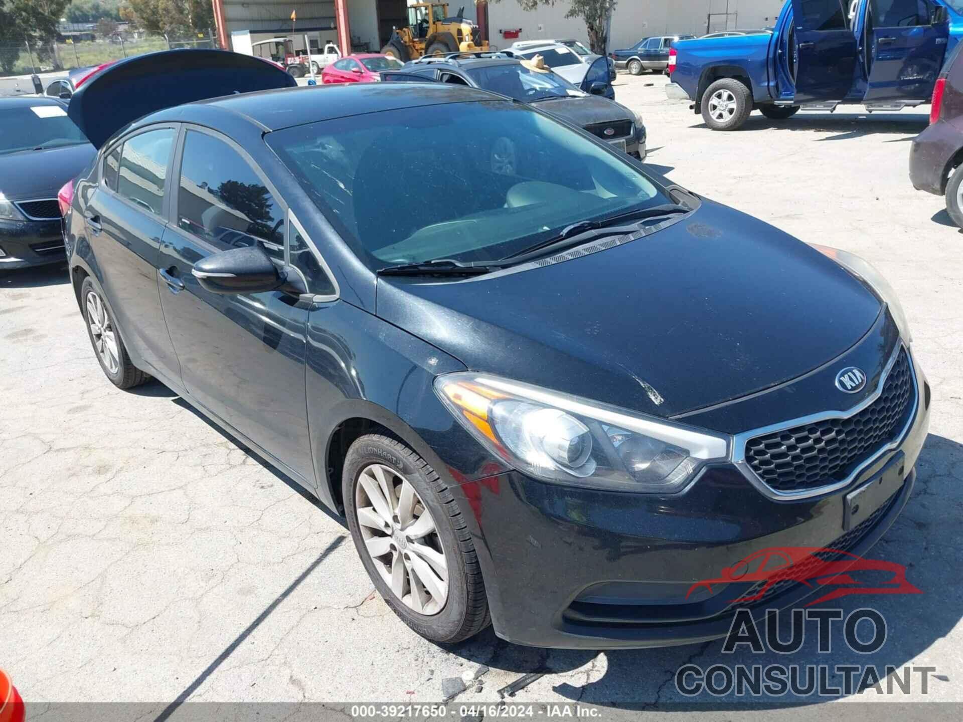 KIA FORTE 2016 - KNAFX4A66G5612570