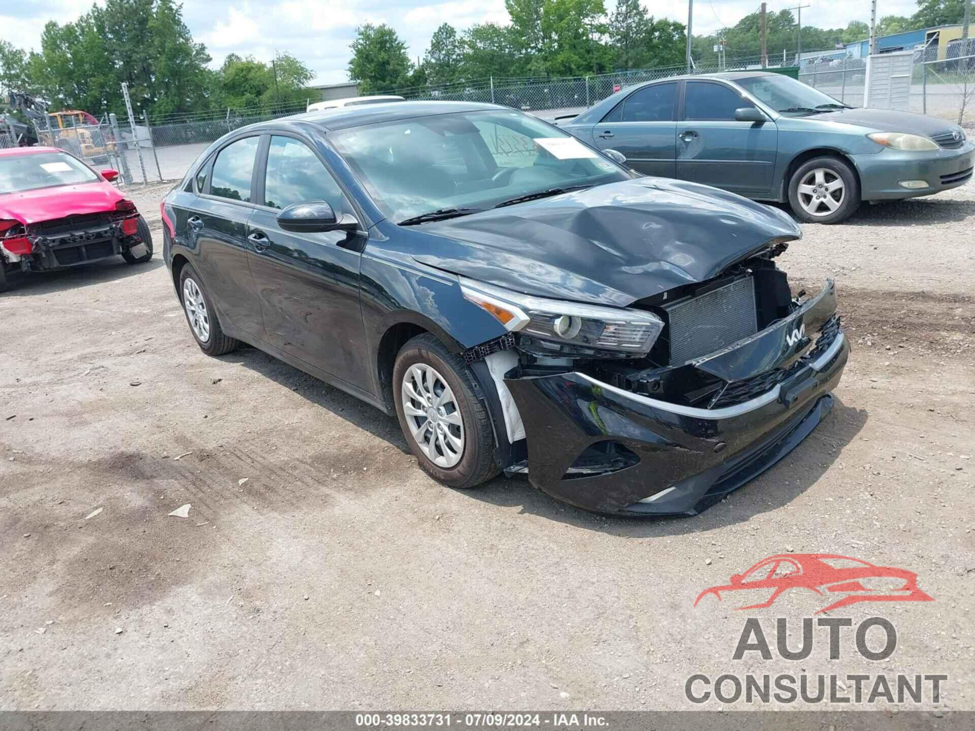 KIA FORTE 2023 - 3KPF24AD5PE633088