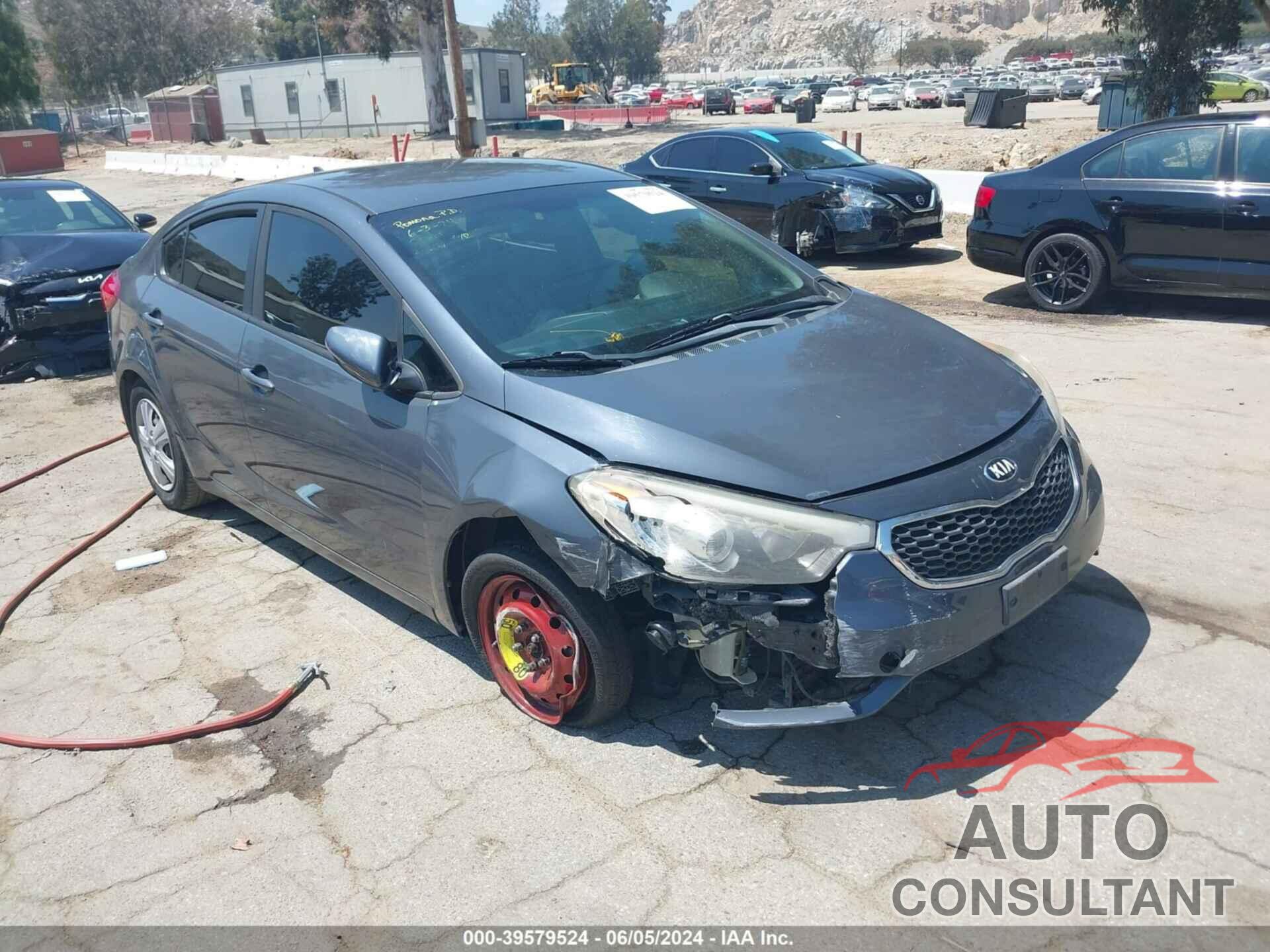 KIA FORTE 2016 - KNAFX4A65G5532337