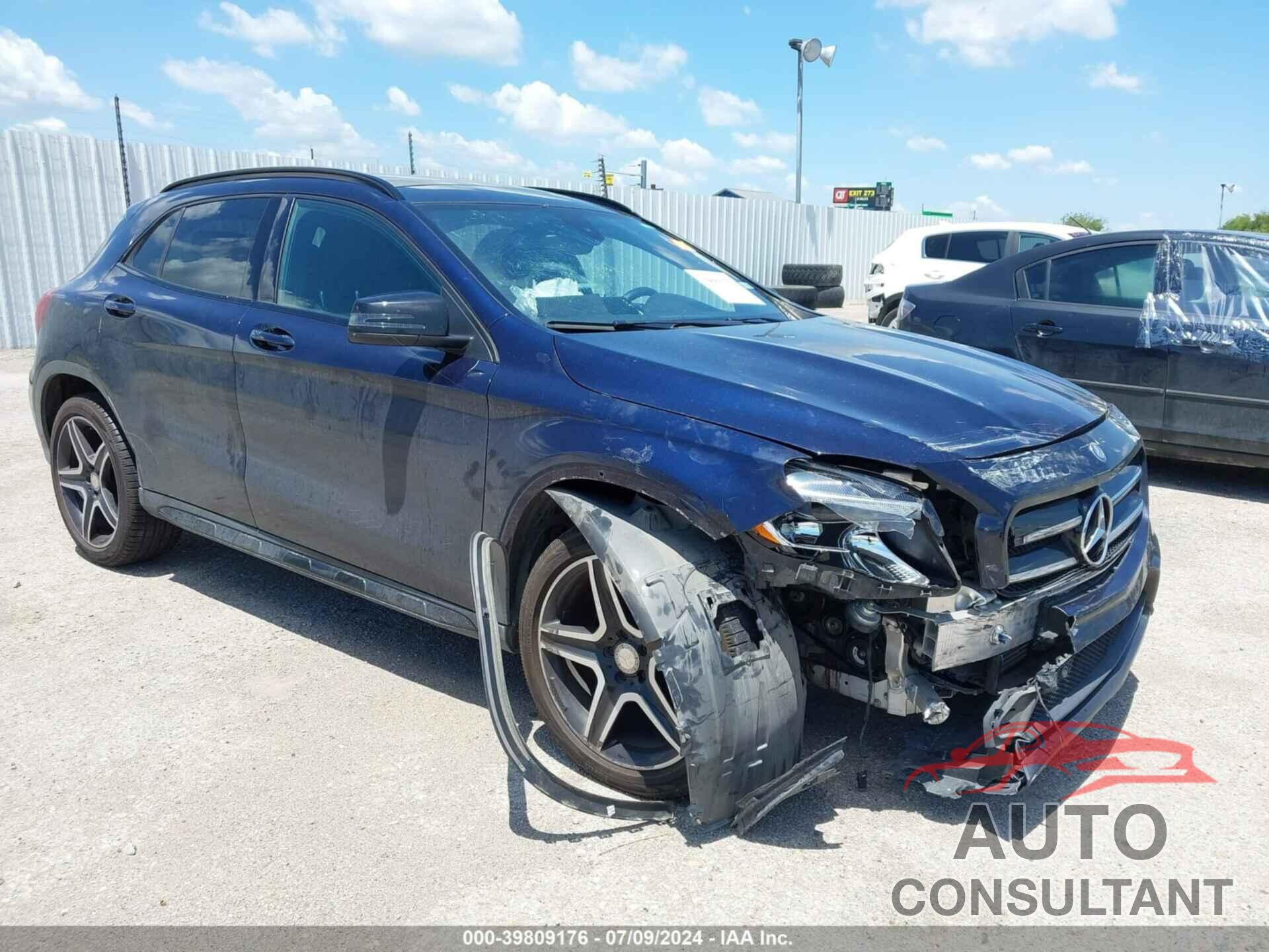 MERCEDES-BENZ GLA 250 2017 - WDCTG4EB1HJ300317
