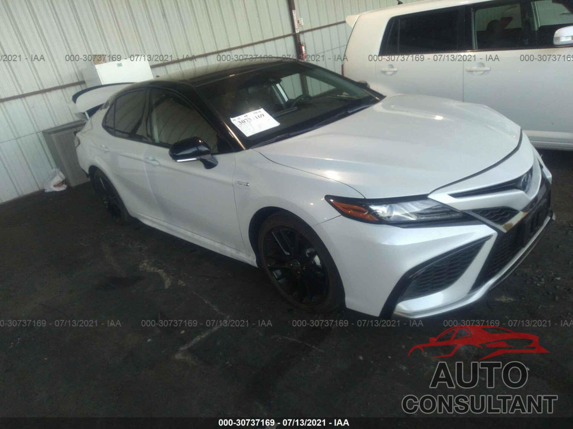 TOYOTA CAMRY 2021 - 4T1K31AK7MU024327