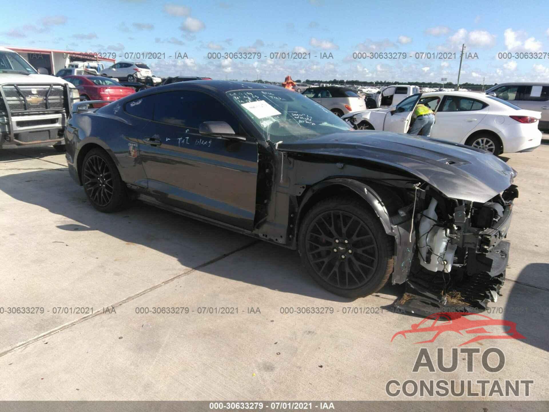 FORD MUSTANG 2020 - 1FA6P8CF7L5171362