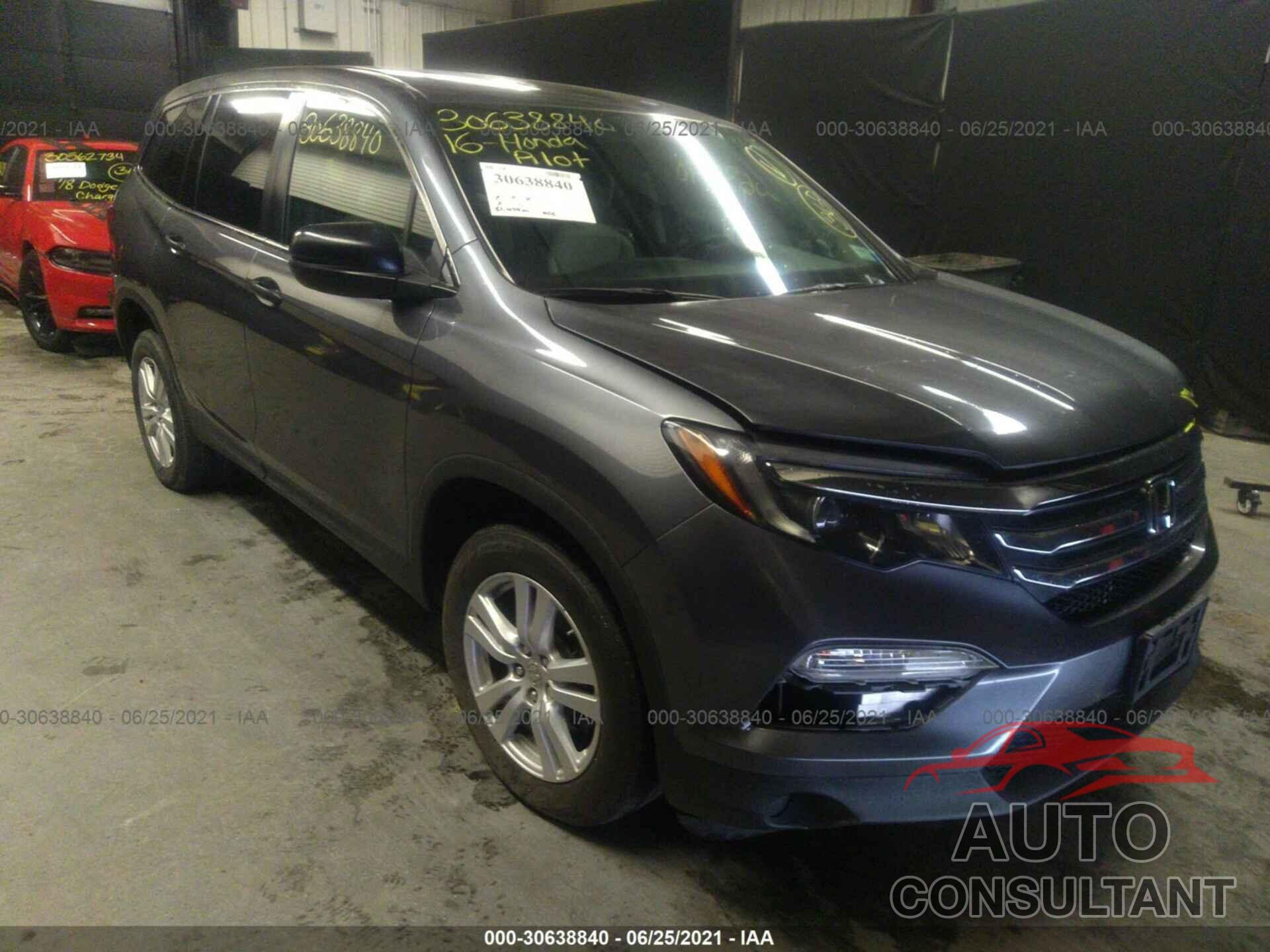 HONDA PILOT 2016 - 5FNYF6H10GB088271
