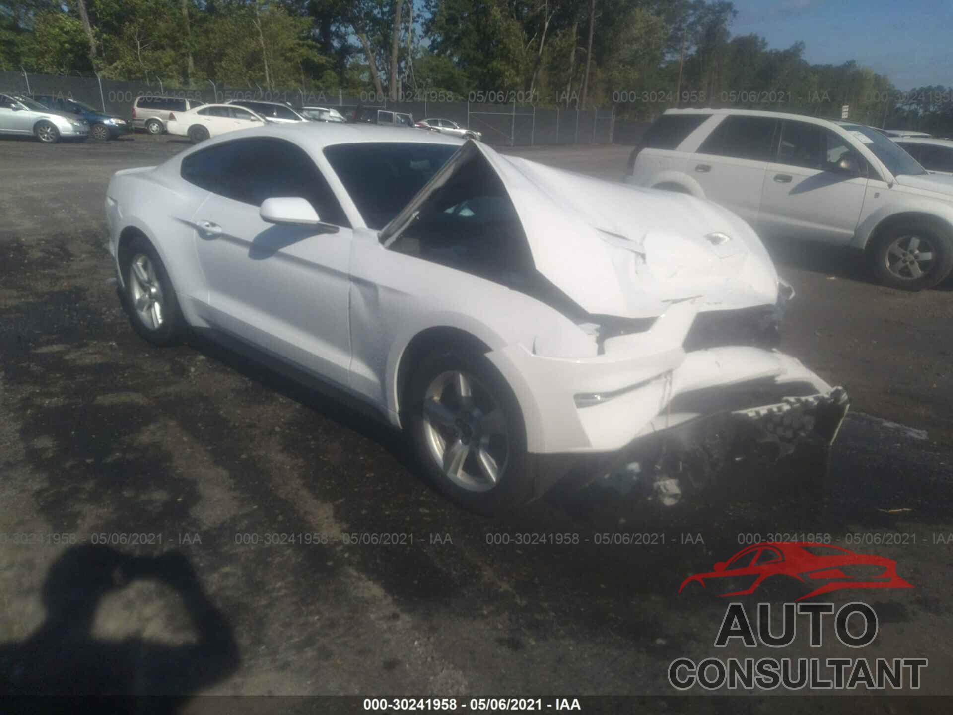 FORD MUSTANG 2019 - 1FA6P8TH5K5132575