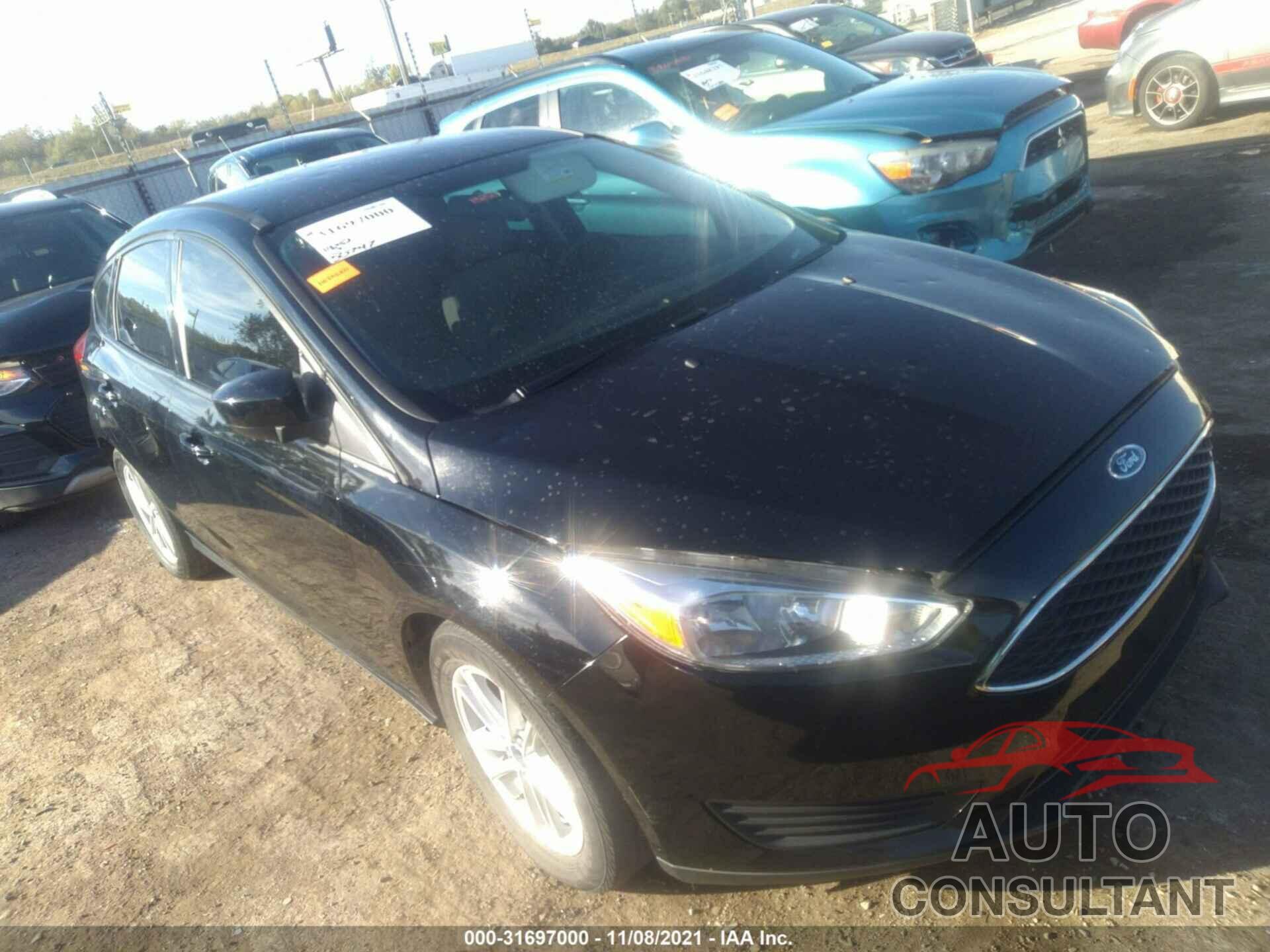 FORD FOCUS 2018 - 1FADP3K22JL252142