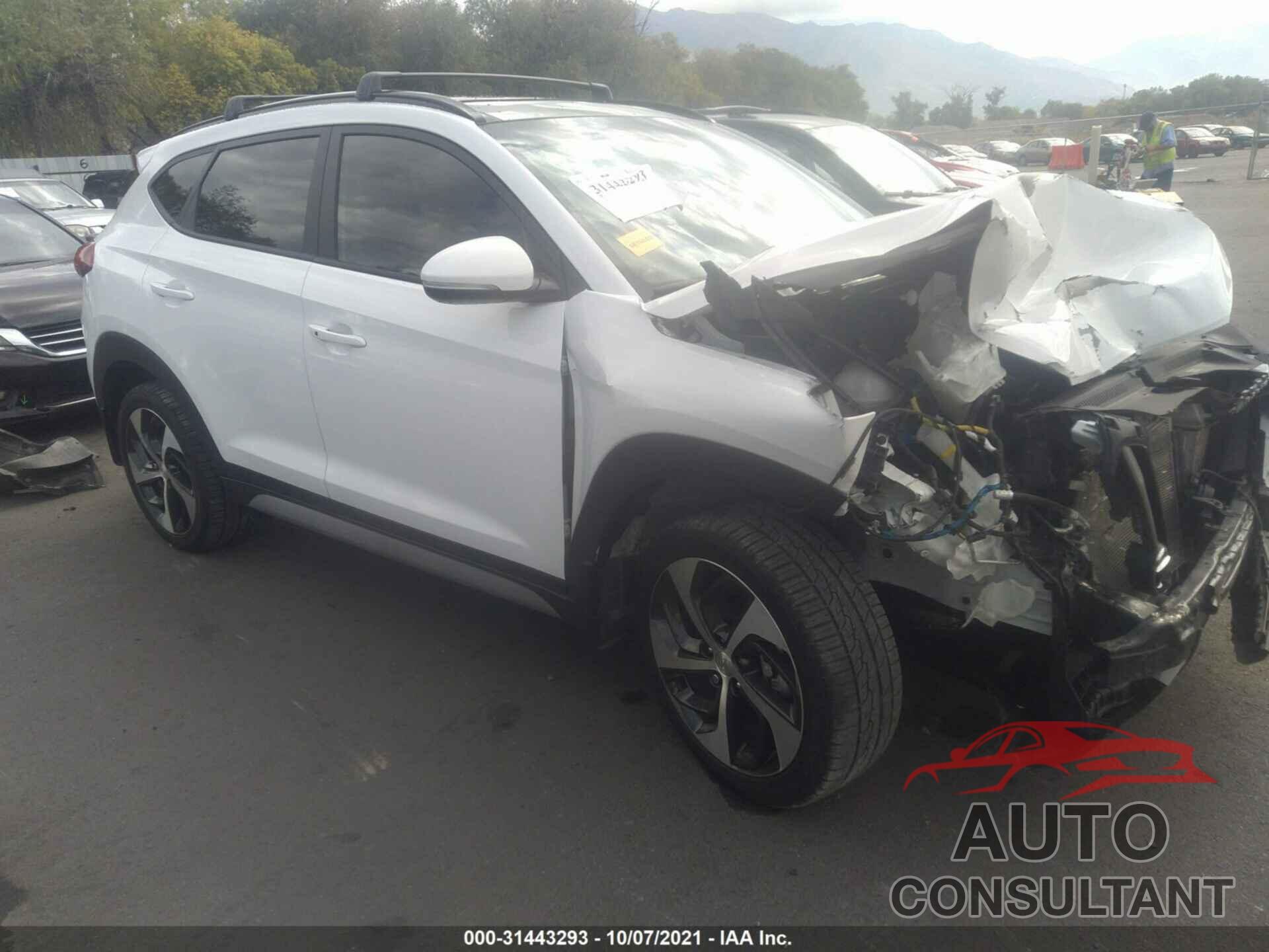 HYUNDAI TUCSON 2018 - KM8J3CA27JU627538