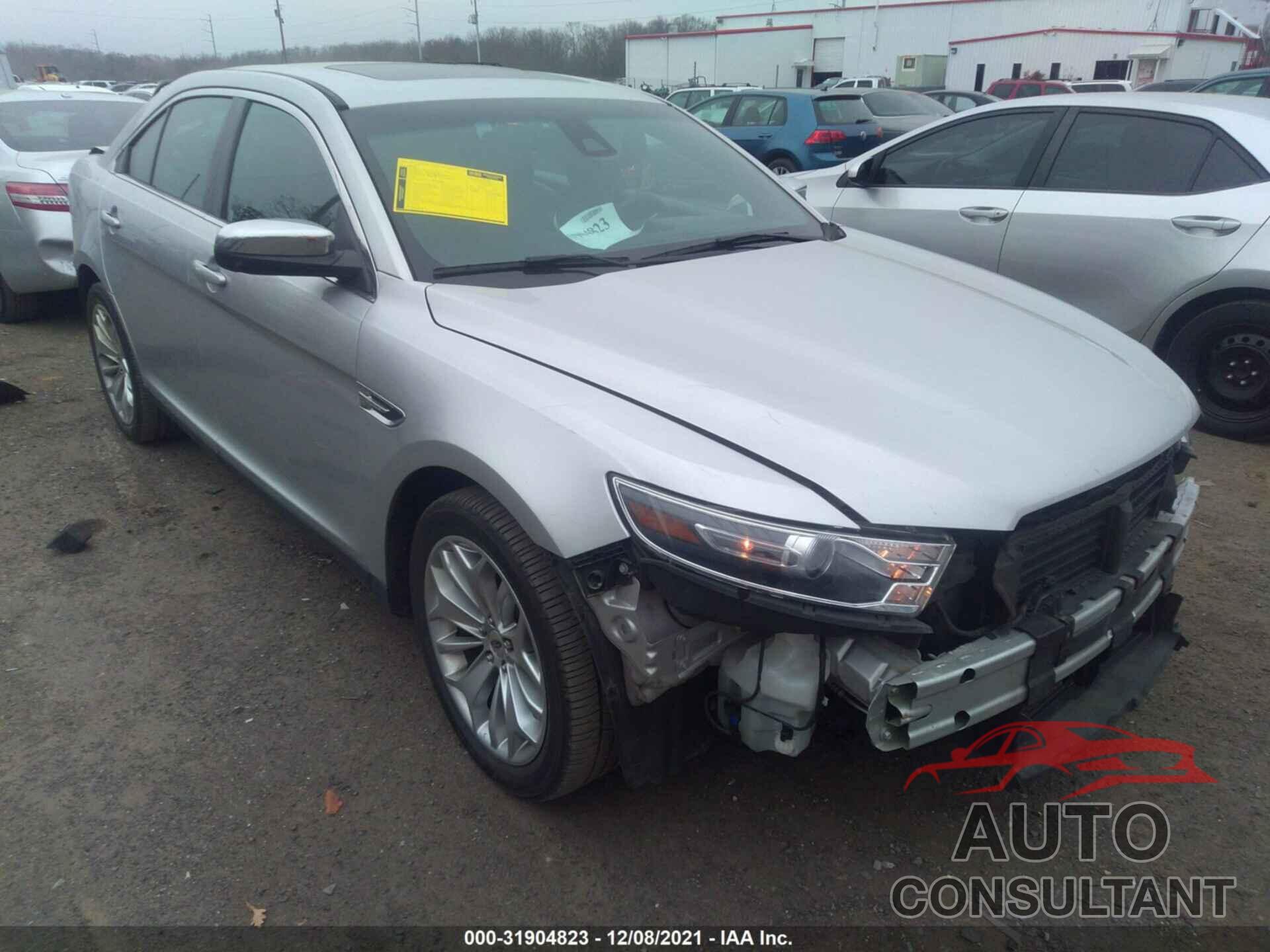 FORD TAURUS 2019 - 1FAHP2F89KG118734