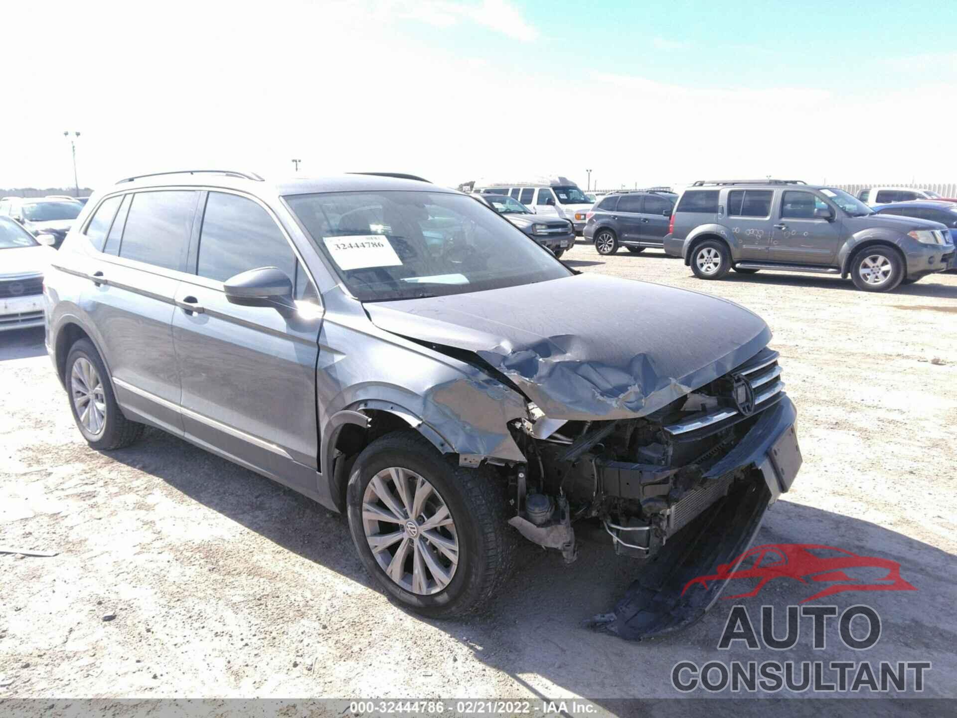 VOLKSWAGEN TIGUAN 2018 - 3VV3B7AX9JM161670