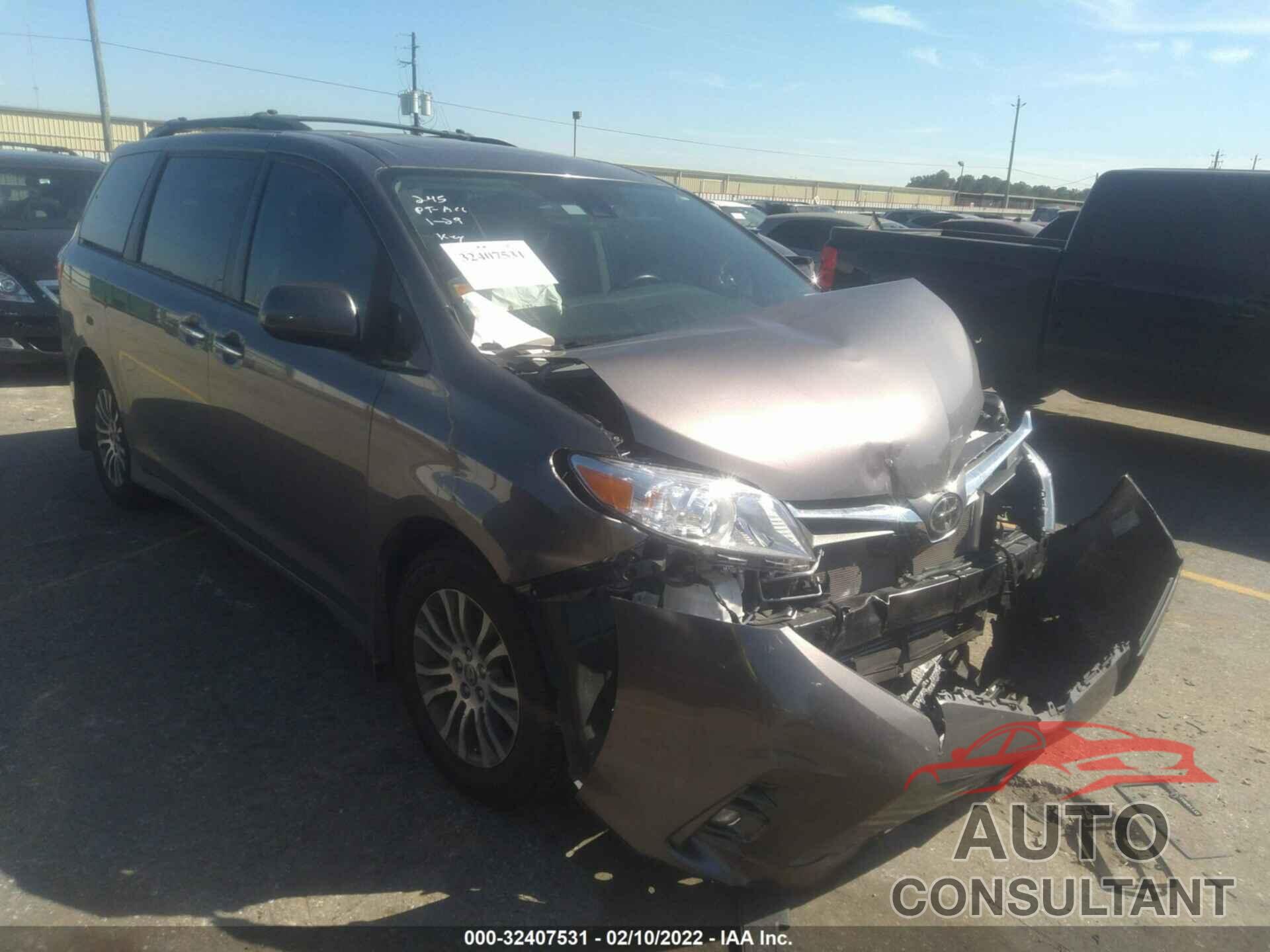 TOYOTA SIENNA 2020 - 5TDYZ3DCXLS021356