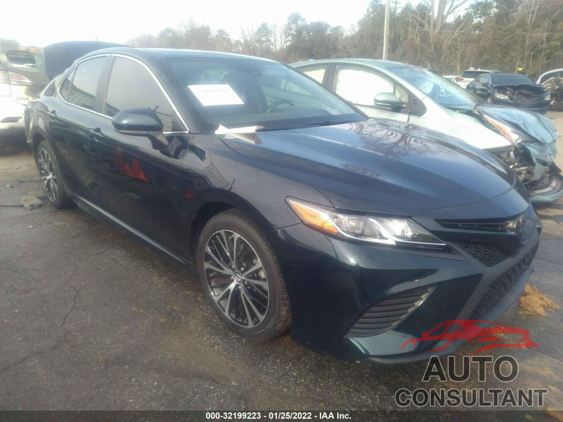 TOYOTA CAMRY 2019 - 4T1B11HK3KU262068