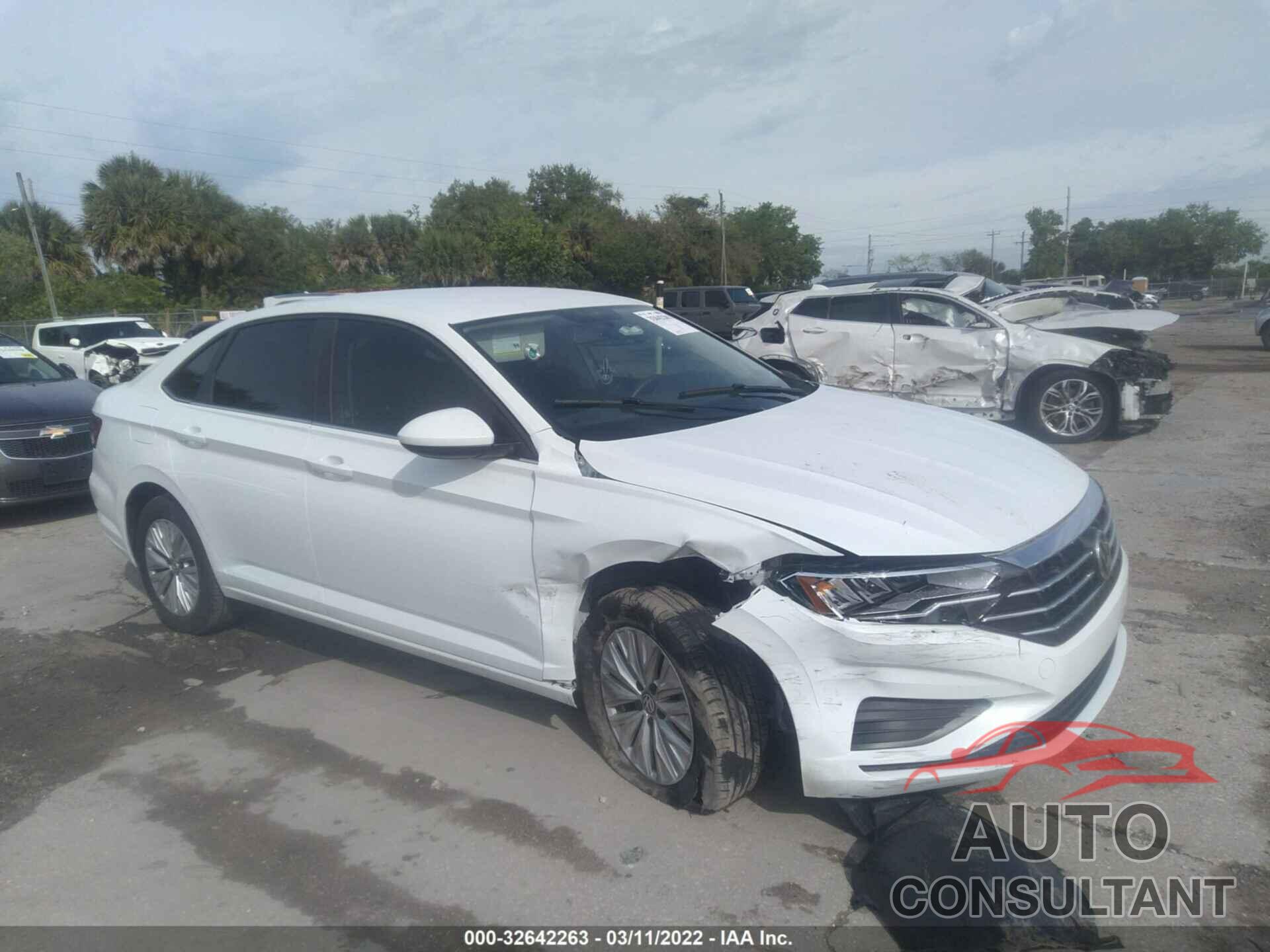 VOLKSWAGEN JETTA 2019 - 3VWCB7BU1KM258668