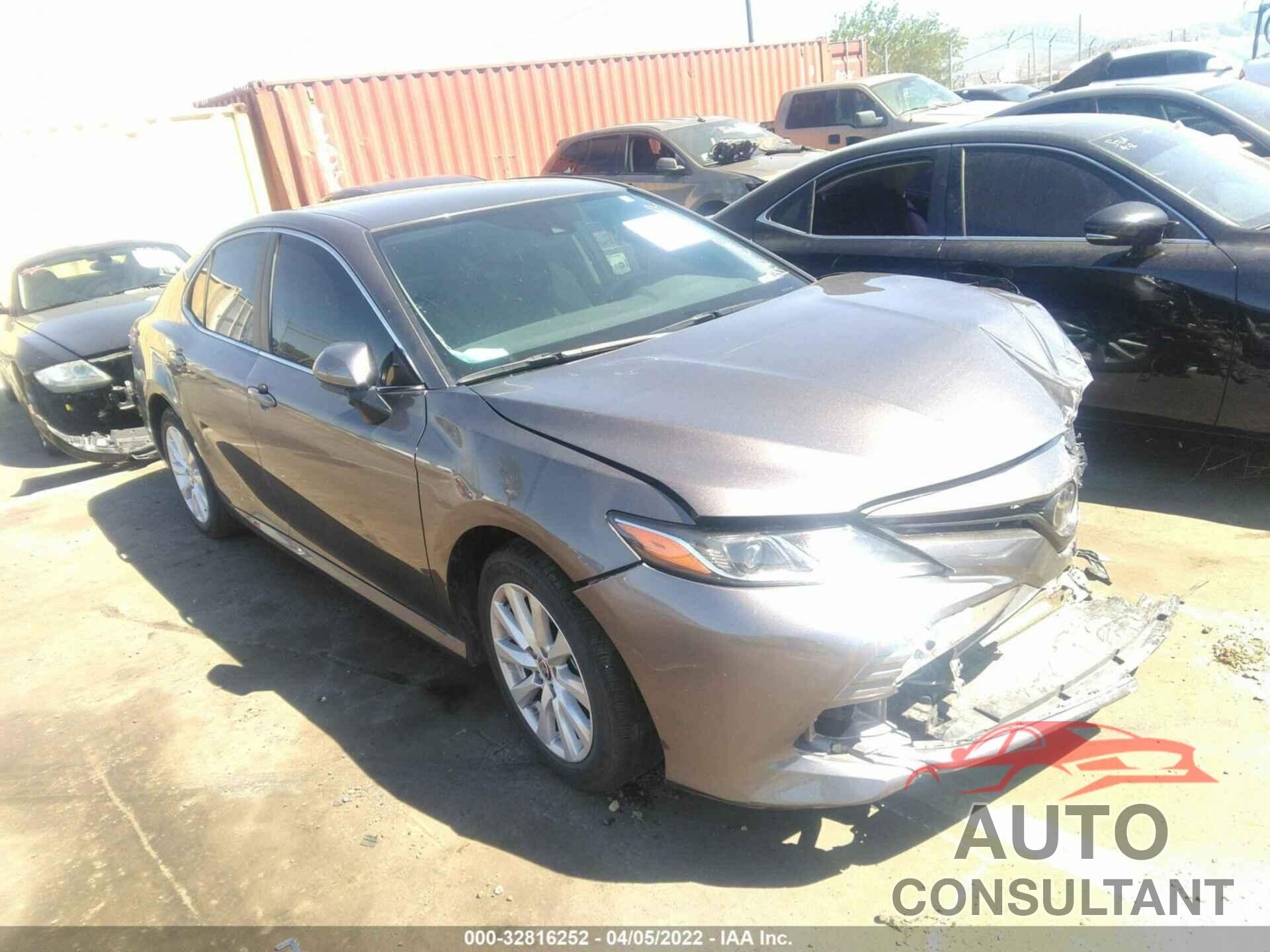 TOYOTA CAMRY 2020 - 4T1C11AK6LU949254