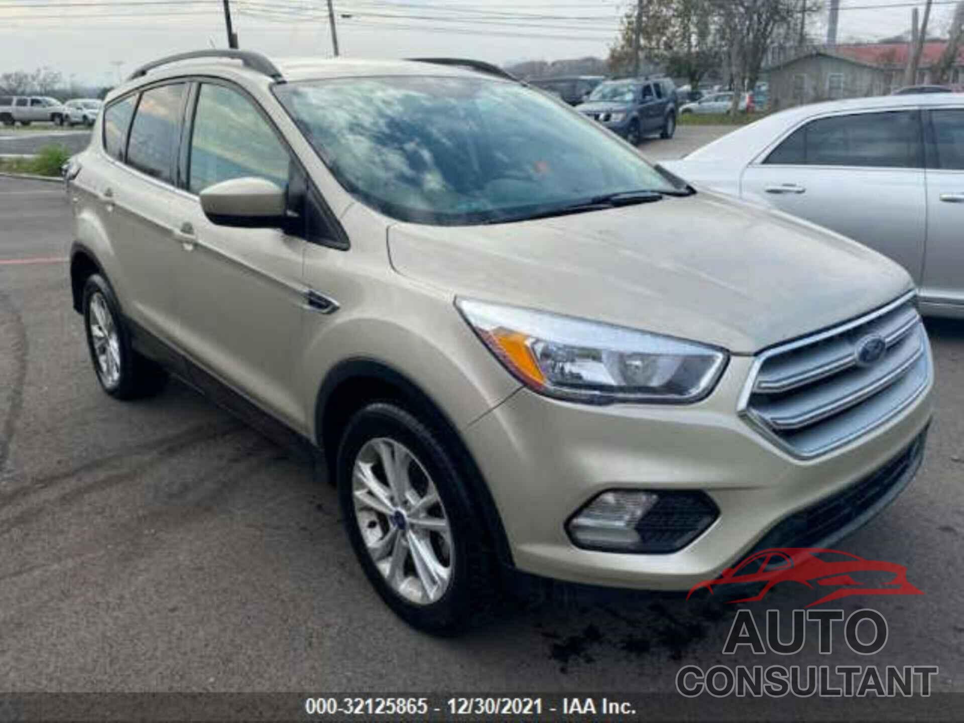 FORD ESCAPE 2018 - 1FMCU0GDXJUD20118
