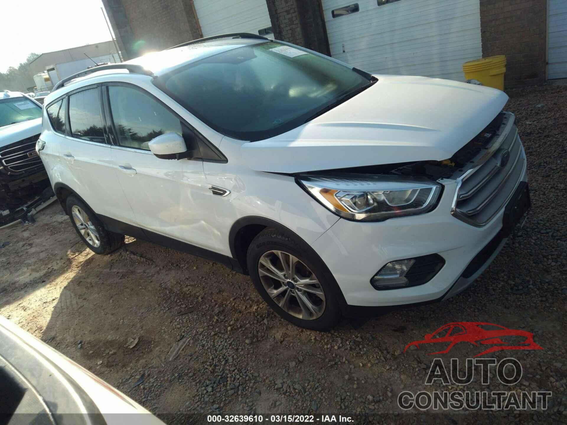 FORD ESCAPE 2017 - 1FMCU9GD1HUA73599