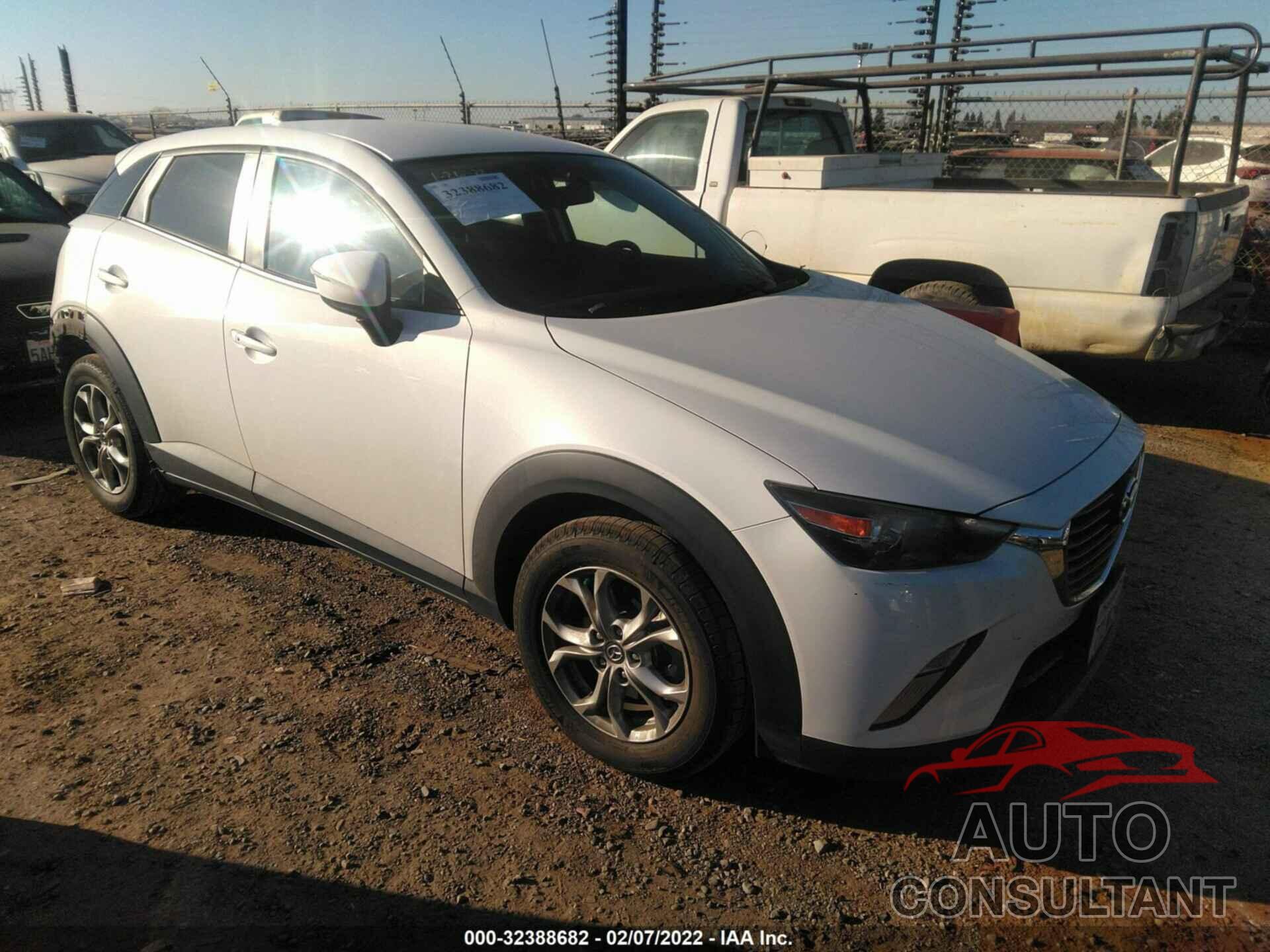 MAZDA CX-3 2016 - JM1DKBC71G0125678