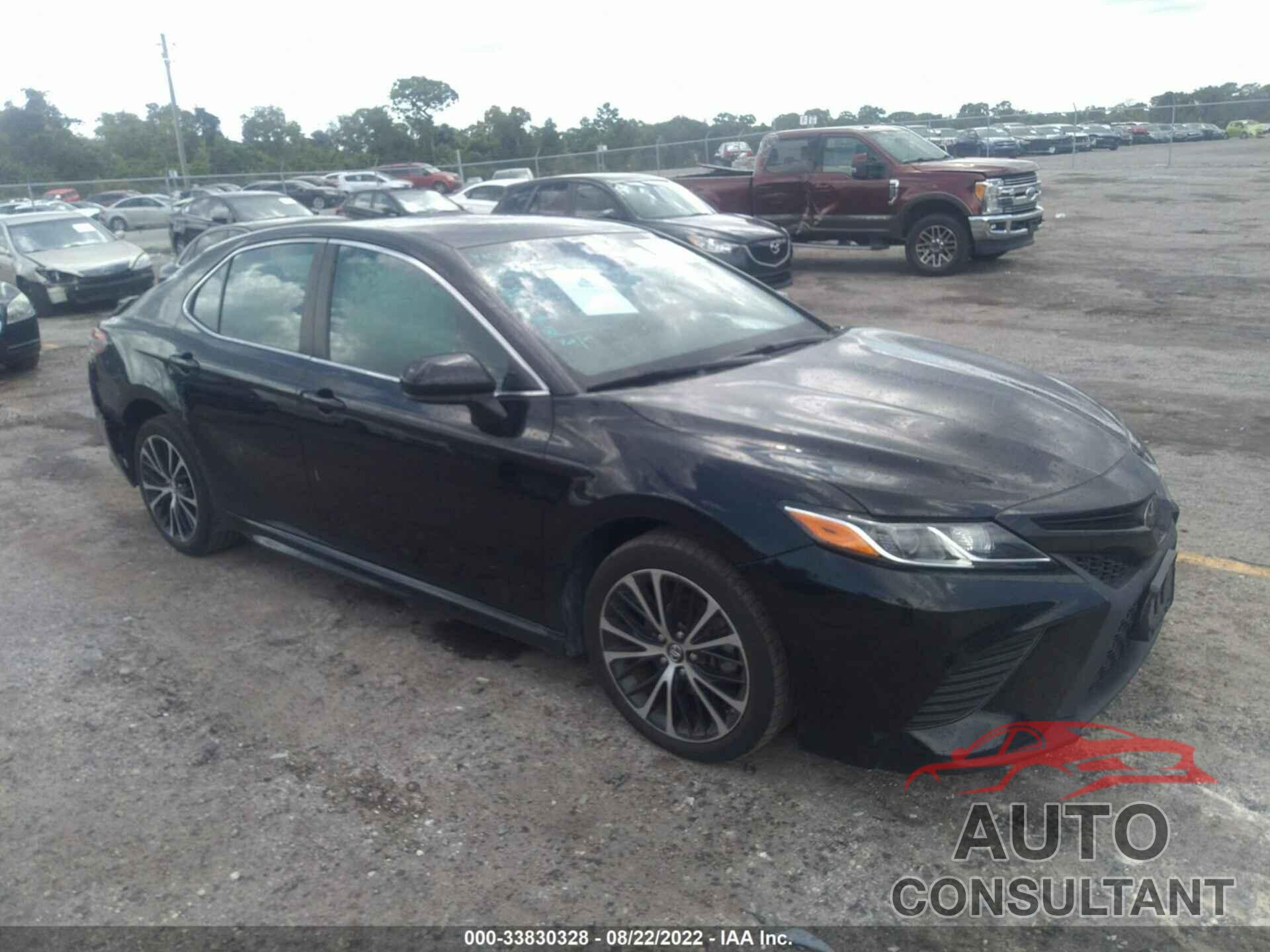 TOYOTA CAMRY 2018 - 4T1B11HKXJU583376