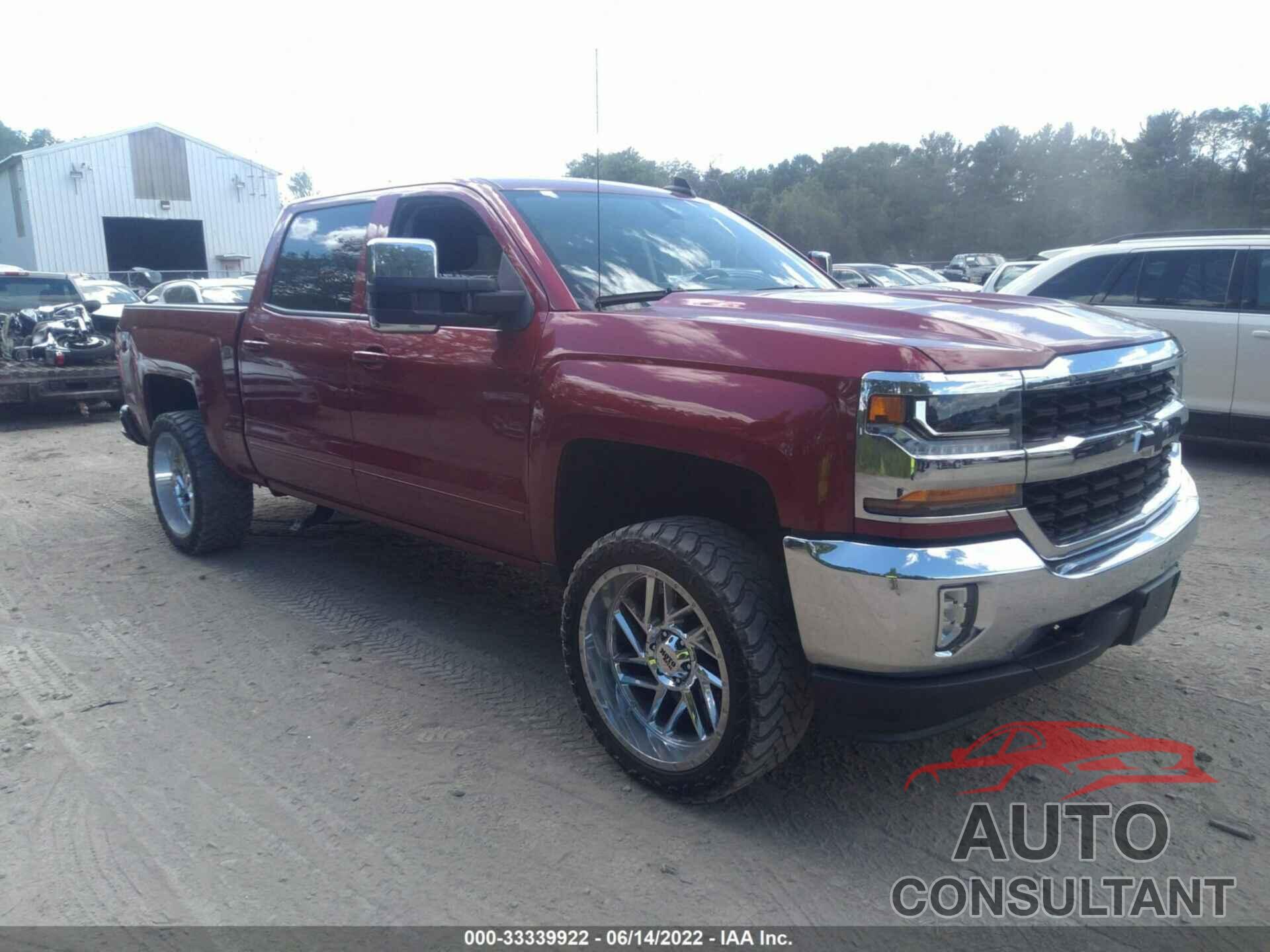 CHEVROLET SILVERADO 1500 2018 - 3GCUKREC2JG579167