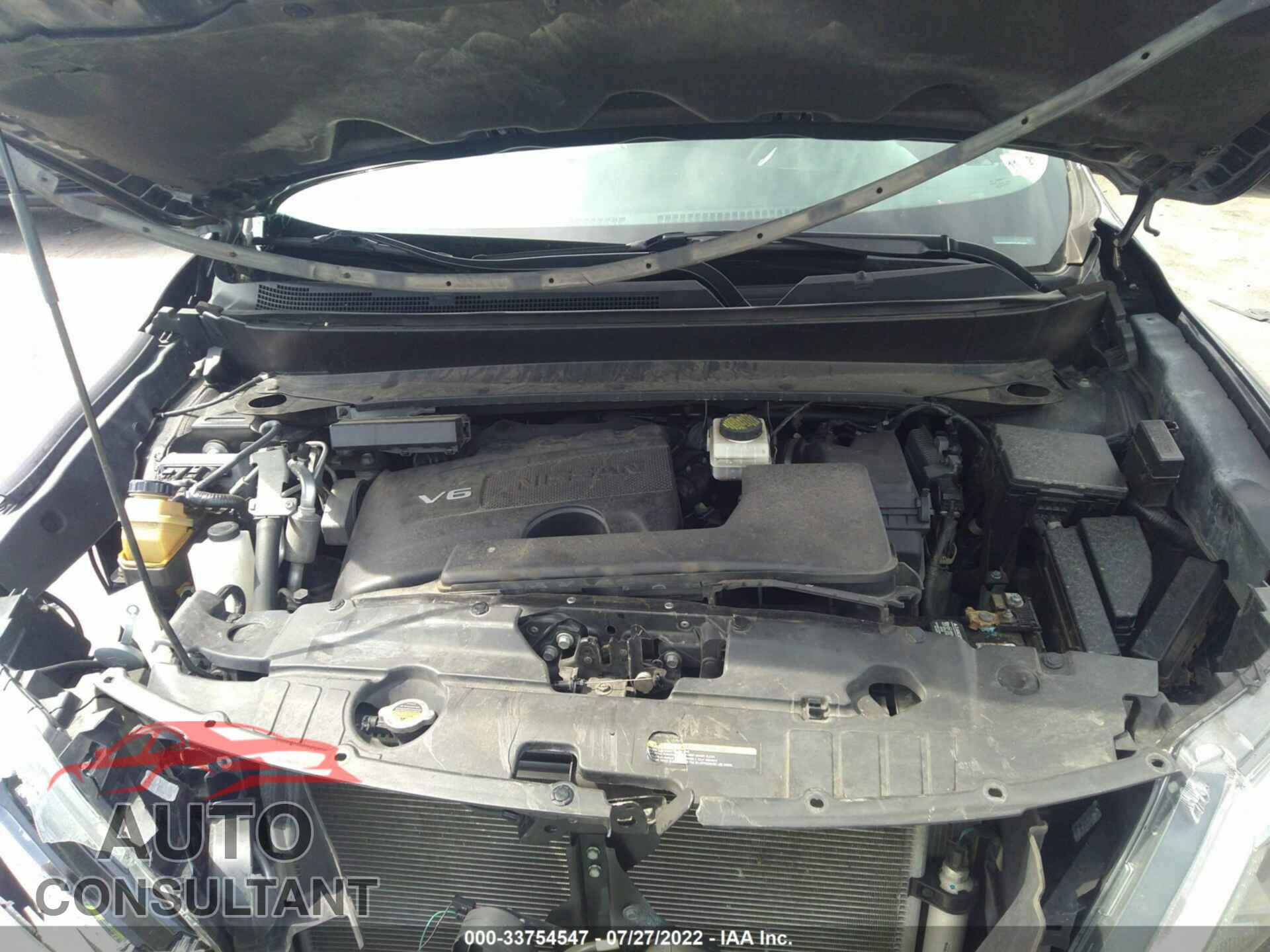 NISSAN PATHFINDER 2017 - 5N1DR2MMXHC607254