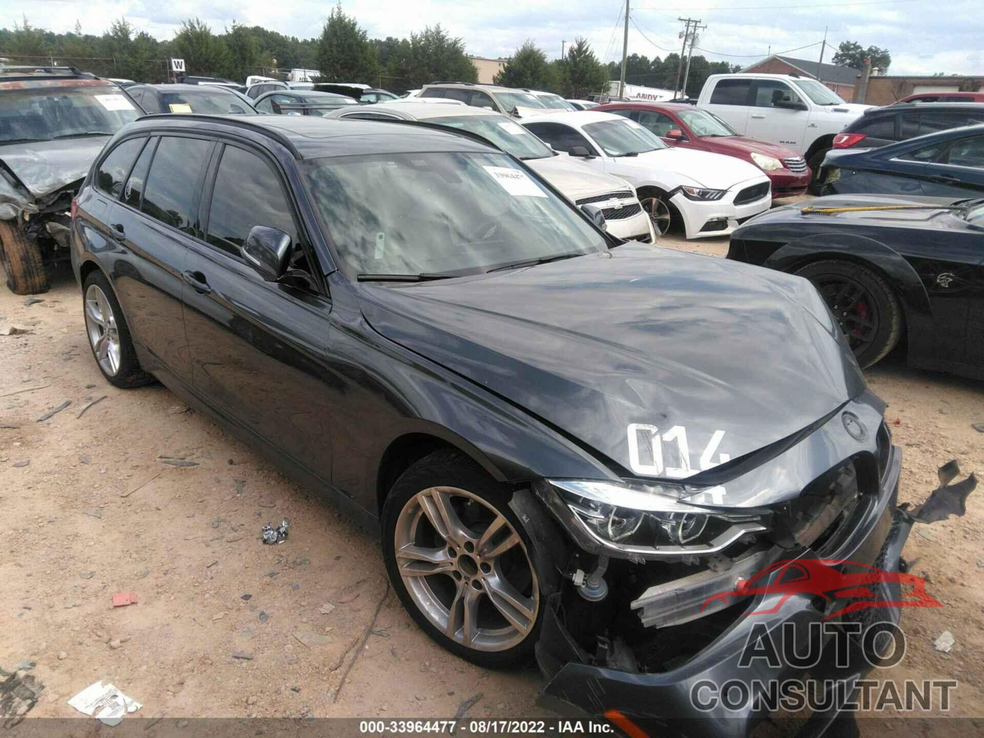 BMW 3 SERIES 2017 - WBA8K3C51HK679411