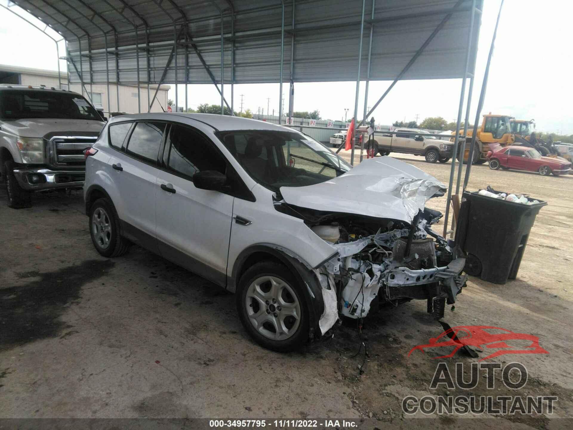 FORD ESCAPE 2019 - 1FMCU0F75KUC52307