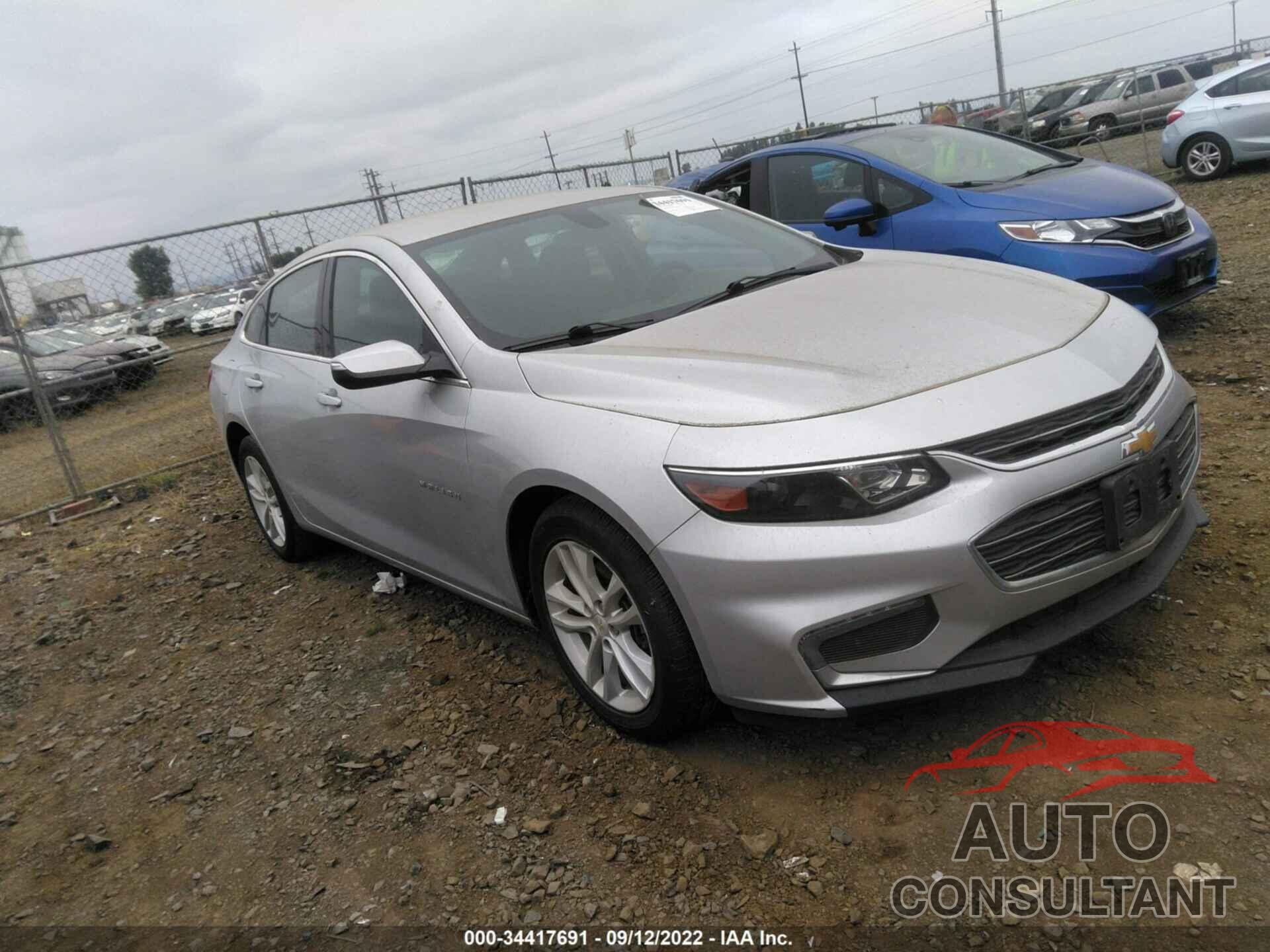CHEVROLET MALIBU 2017 - 1G1ZE5ST2HF159438
