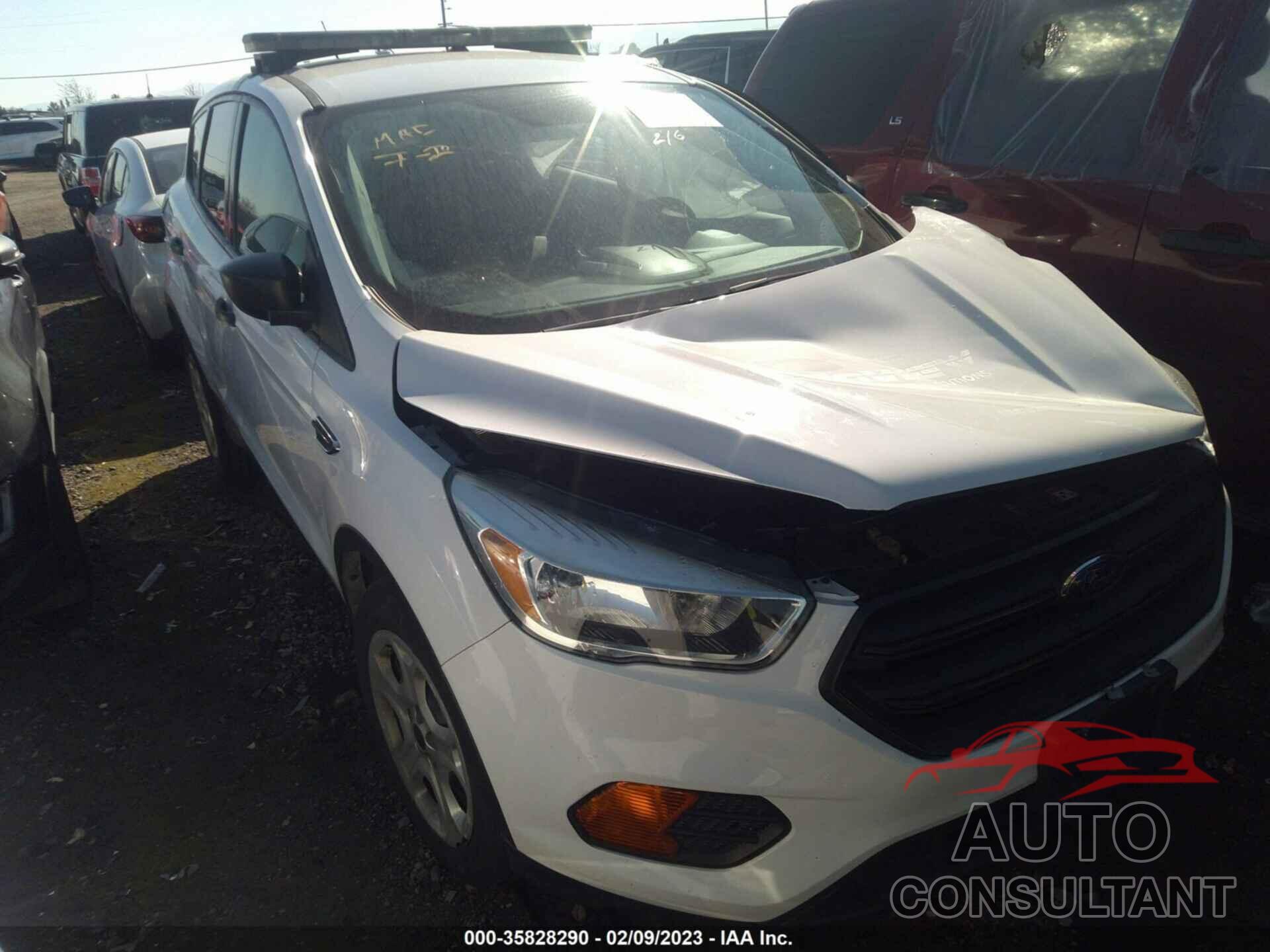 FORD ESCAPE 2017 - 1FMCU0F76HUC96129