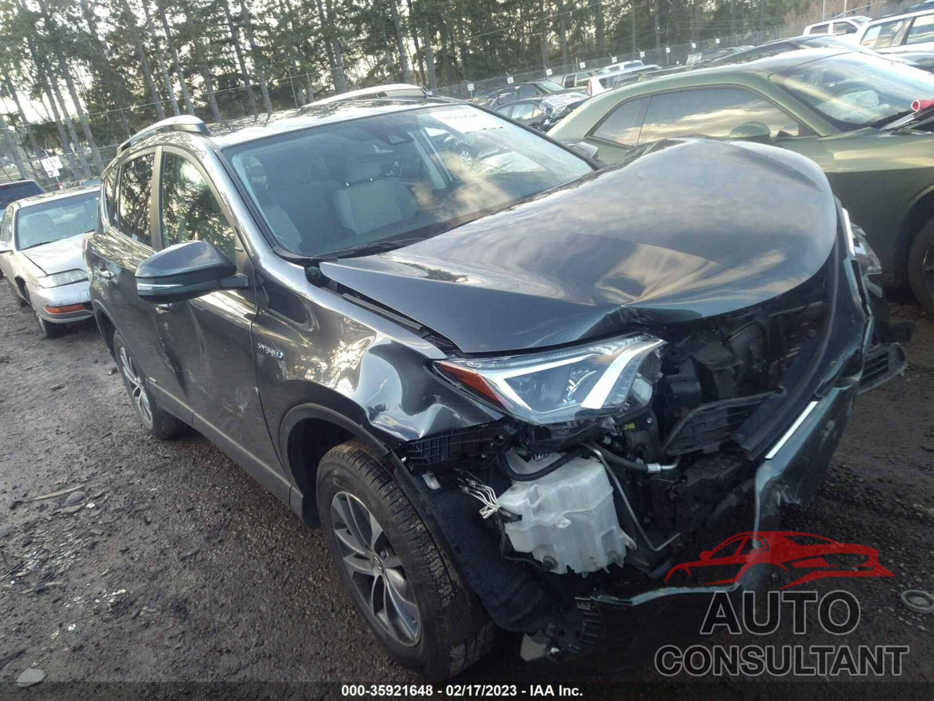 TOYOTA RAV4 2018 - JTMRJREV9JD237318