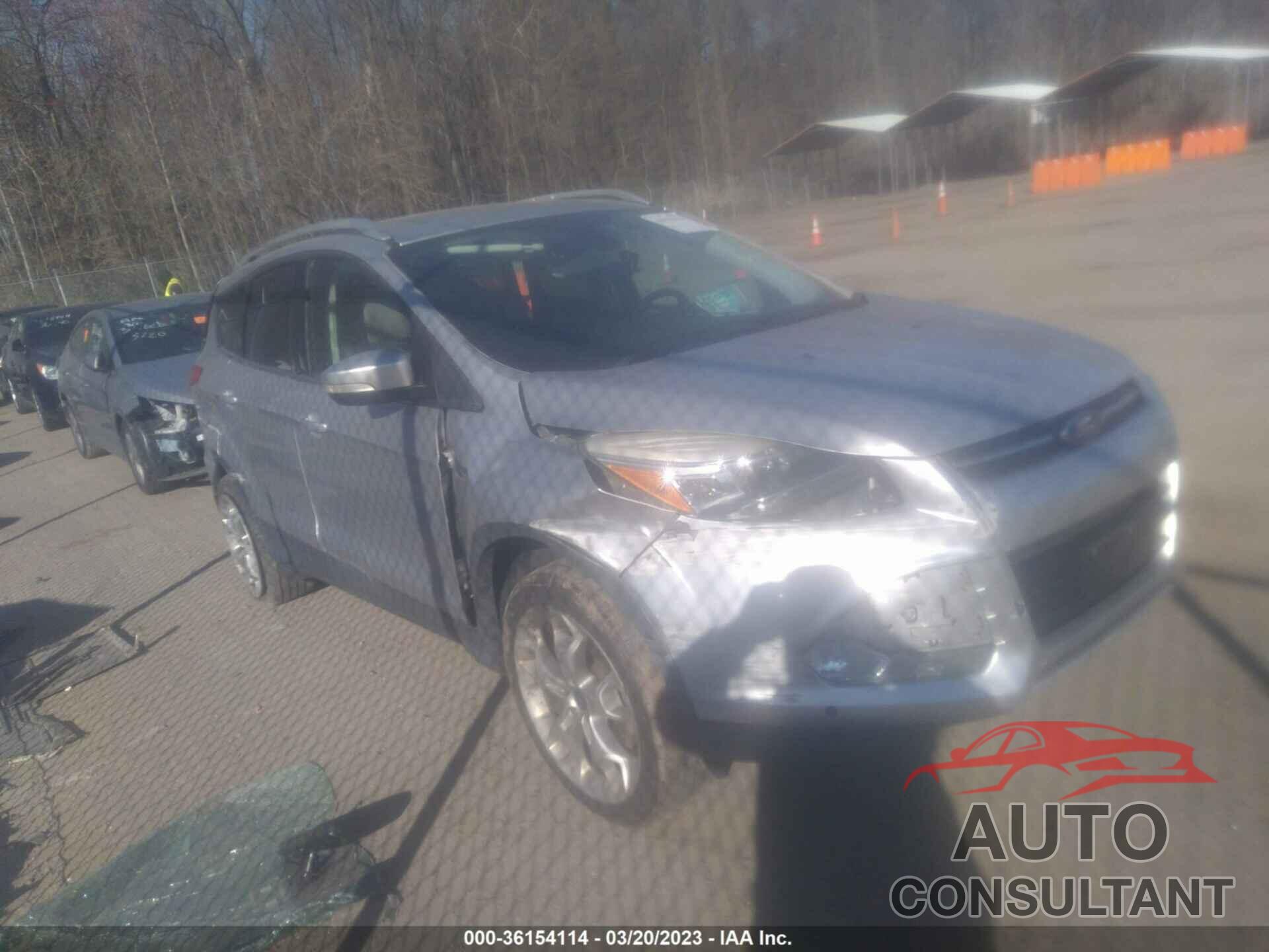 FORD ESCAPE 2015 - 1FMCU0JX1FUA02592
