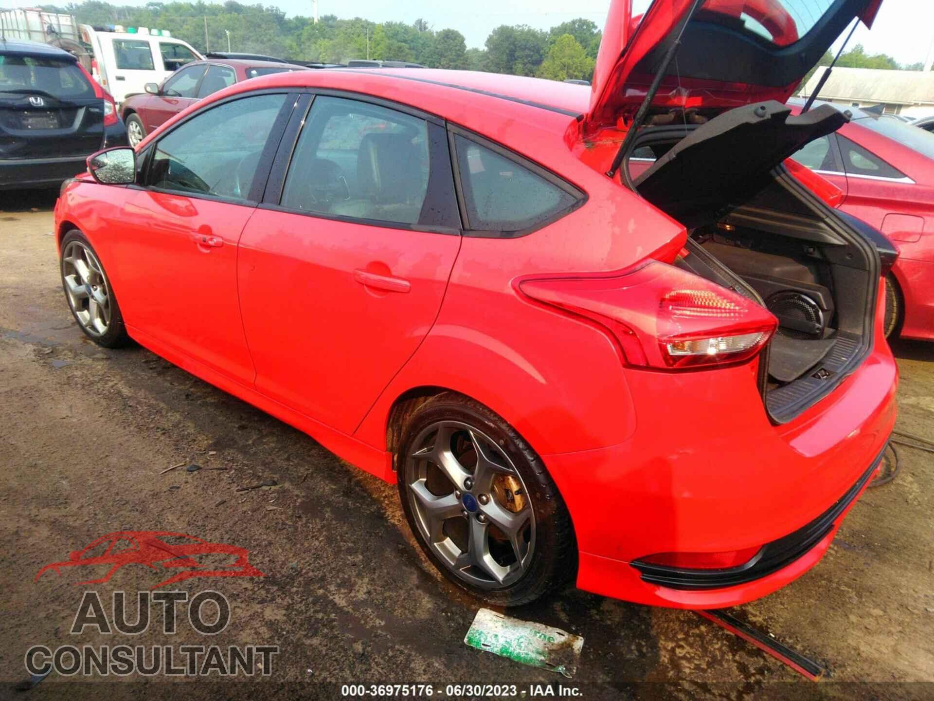 FORD FOCUS ST 2017 - 1FADP3L96HL242560