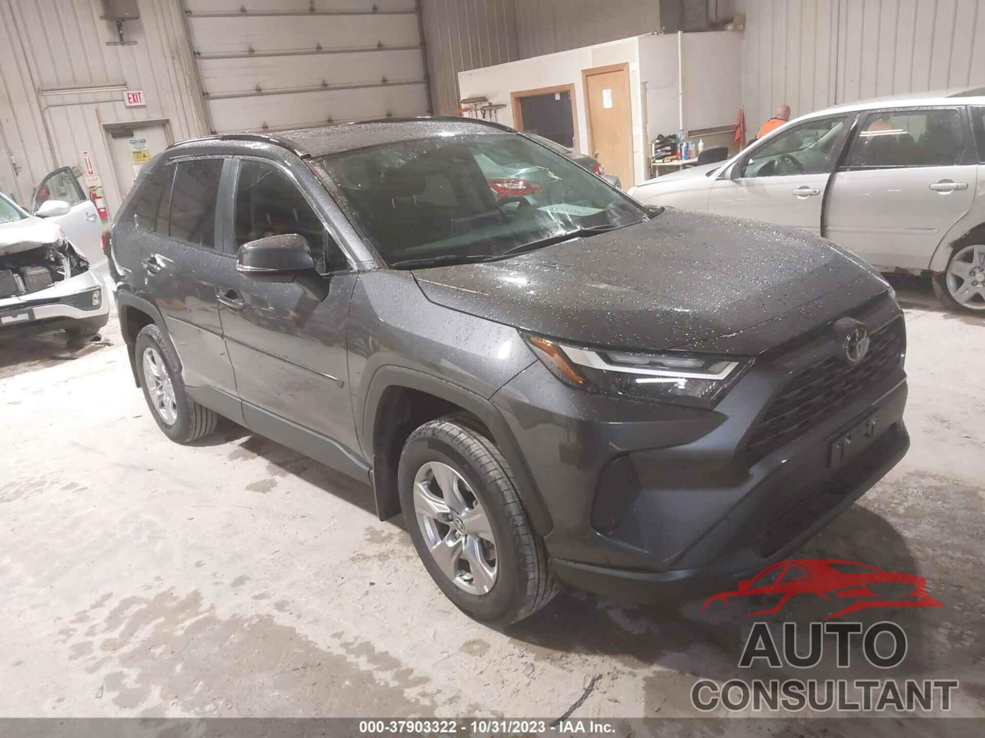 TOYOTA RAV4 2023 - 2T3P1RFV4PW348148
