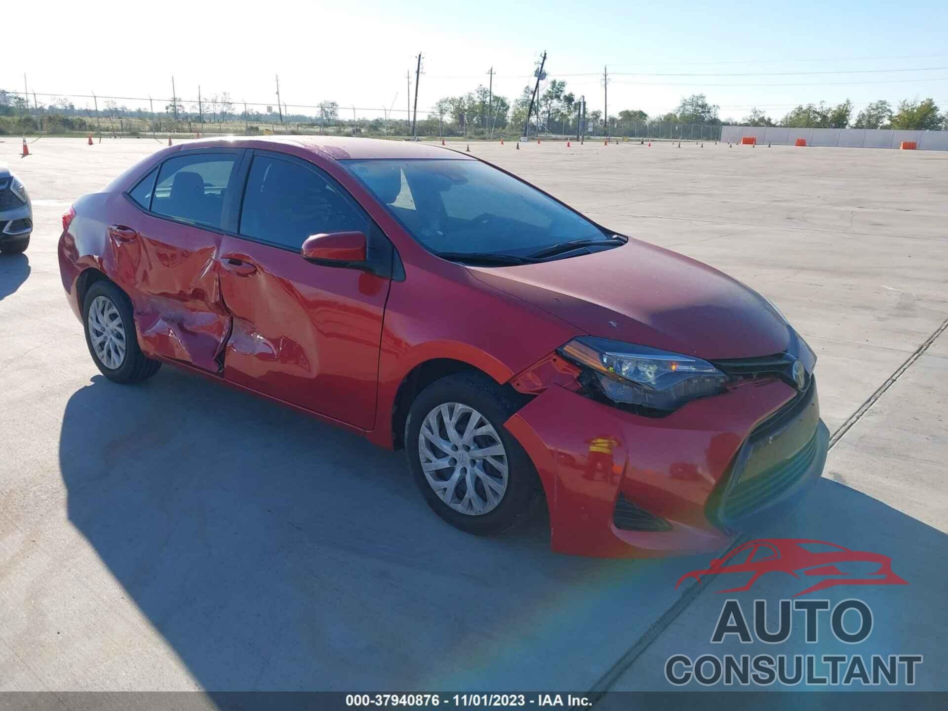 TOYOTA COROLLA 2019 - 5YFBURHE7KP880446