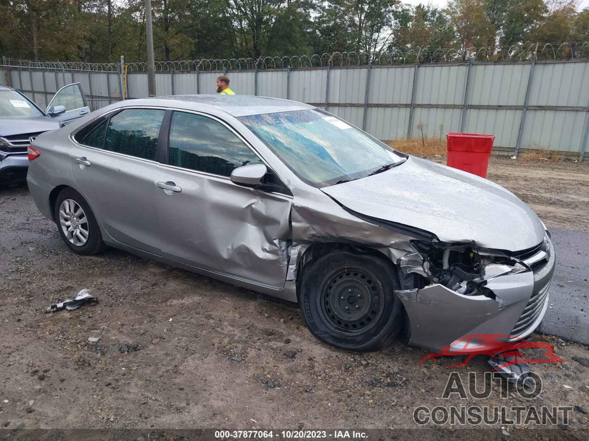 TOYOTA CAMRY 2016 - 4T1BF1FK0GU507579