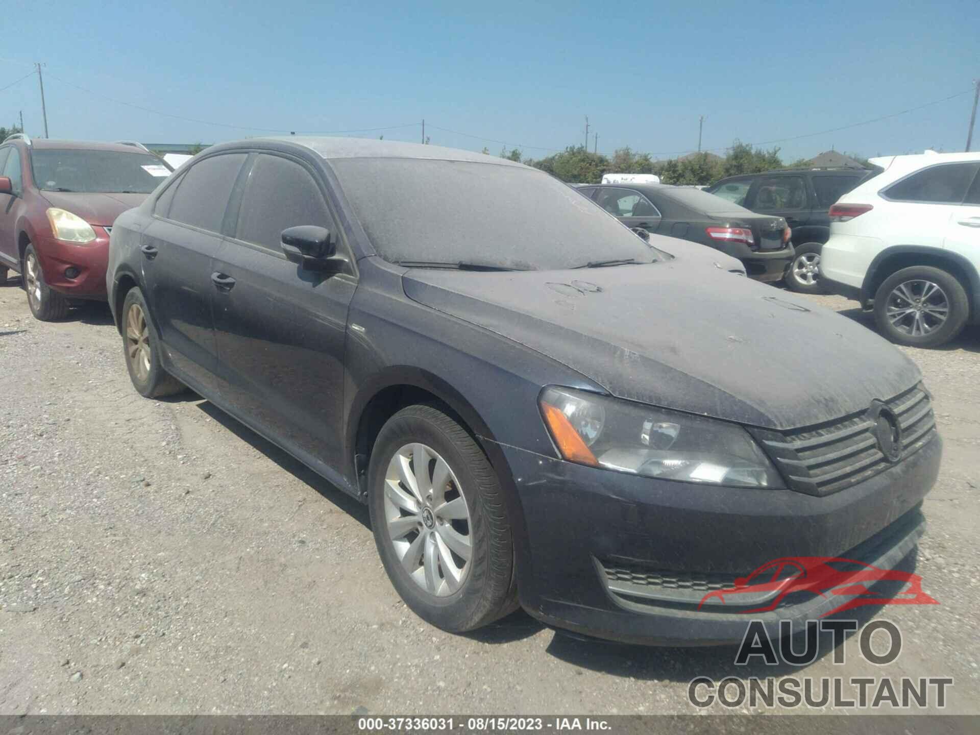 VOLKSWAGEN PASSAT 2015 - 1VWAT7A39FC029594