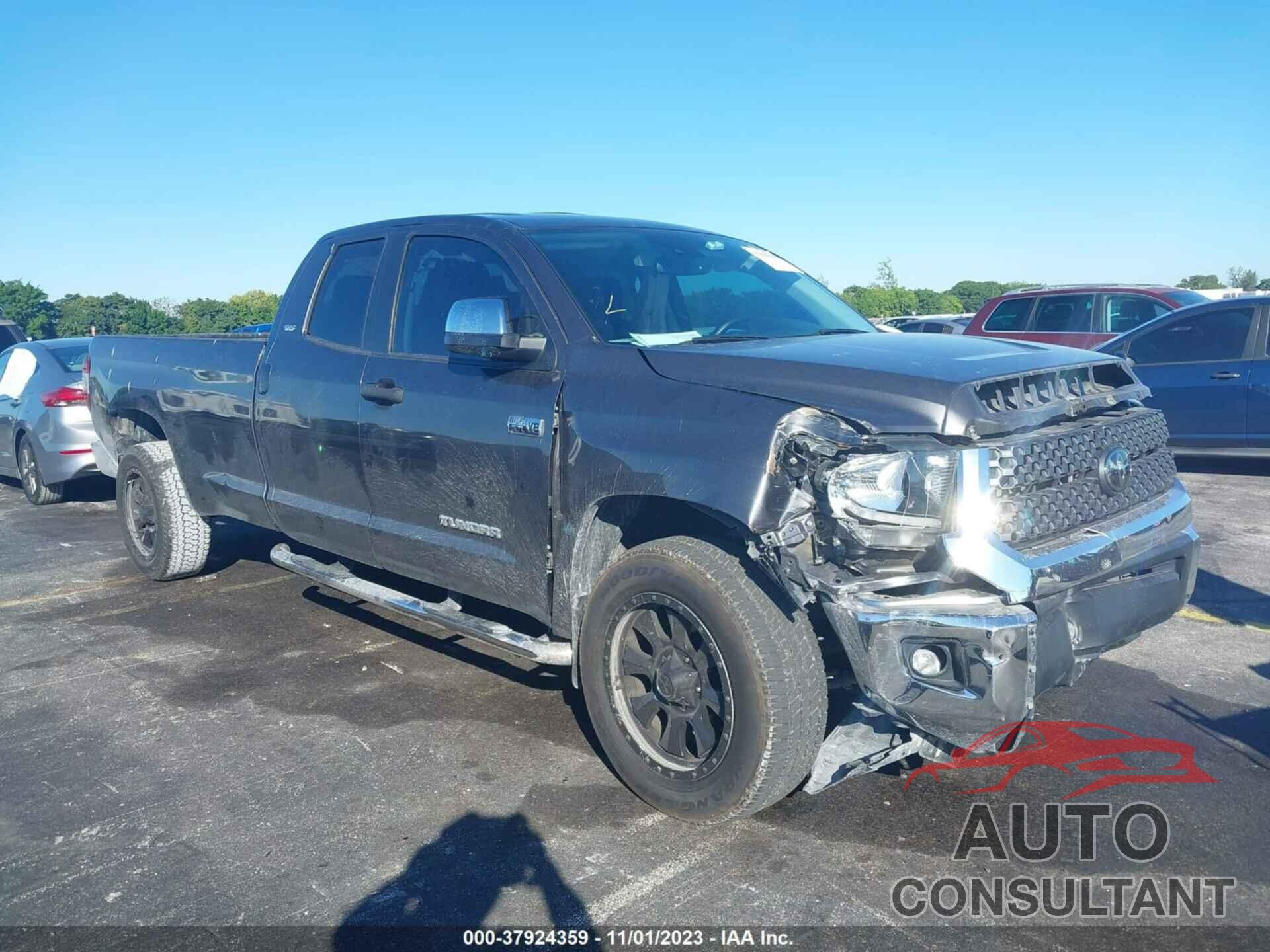 TOYOTA TUNDRA 2020 - 5TFCY5F13LX026834