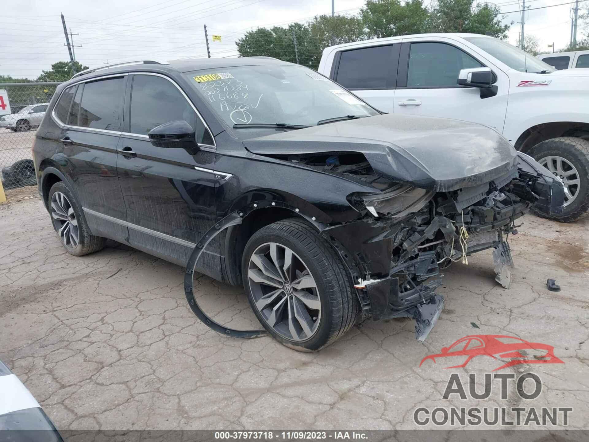 VOLKSWAGEN TIGUAN 2021 - 3VV4B7AX0MM116688